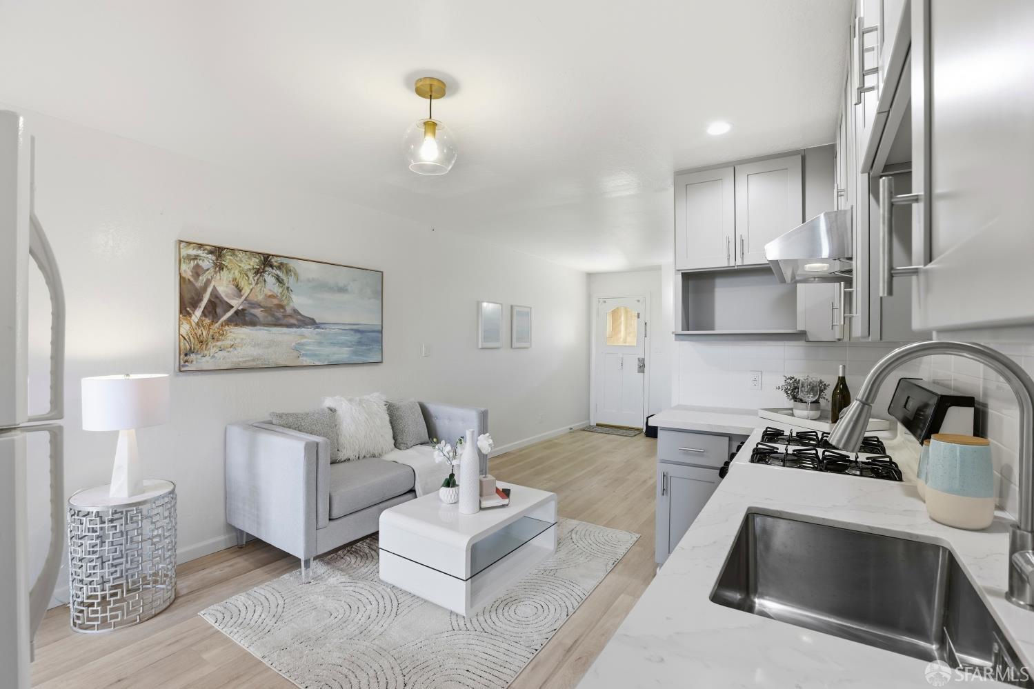 Detail Gallery Image 6 of 44 For 28 Shakespeare St, Daly City,  CA 94014 - 4 Beds | 3 Baths