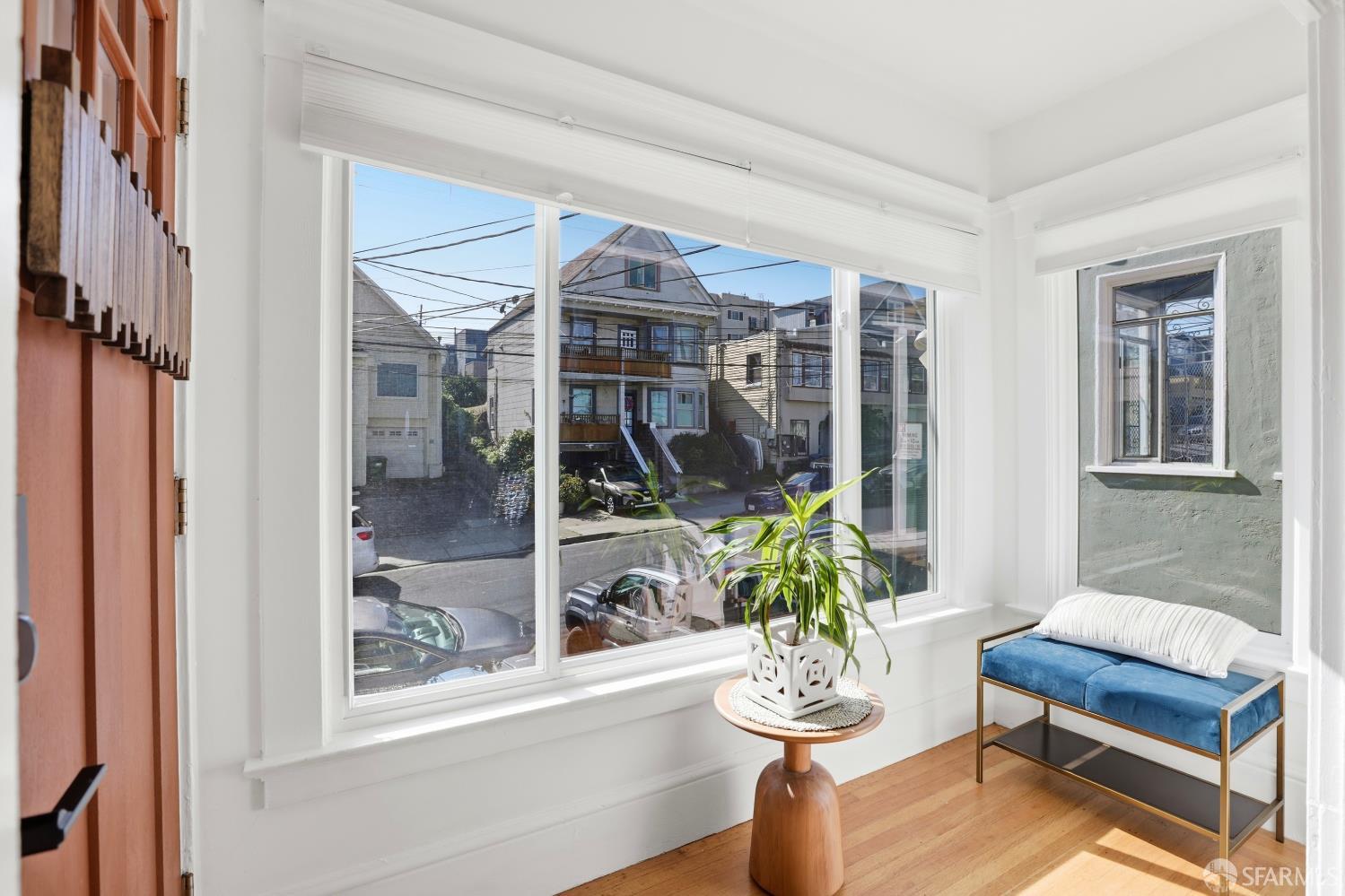 Detail Gallery Image 3 of 44 For 28 Shakespeare St, Daly City,  CA 94014 - 4 Beds | 3 Baths