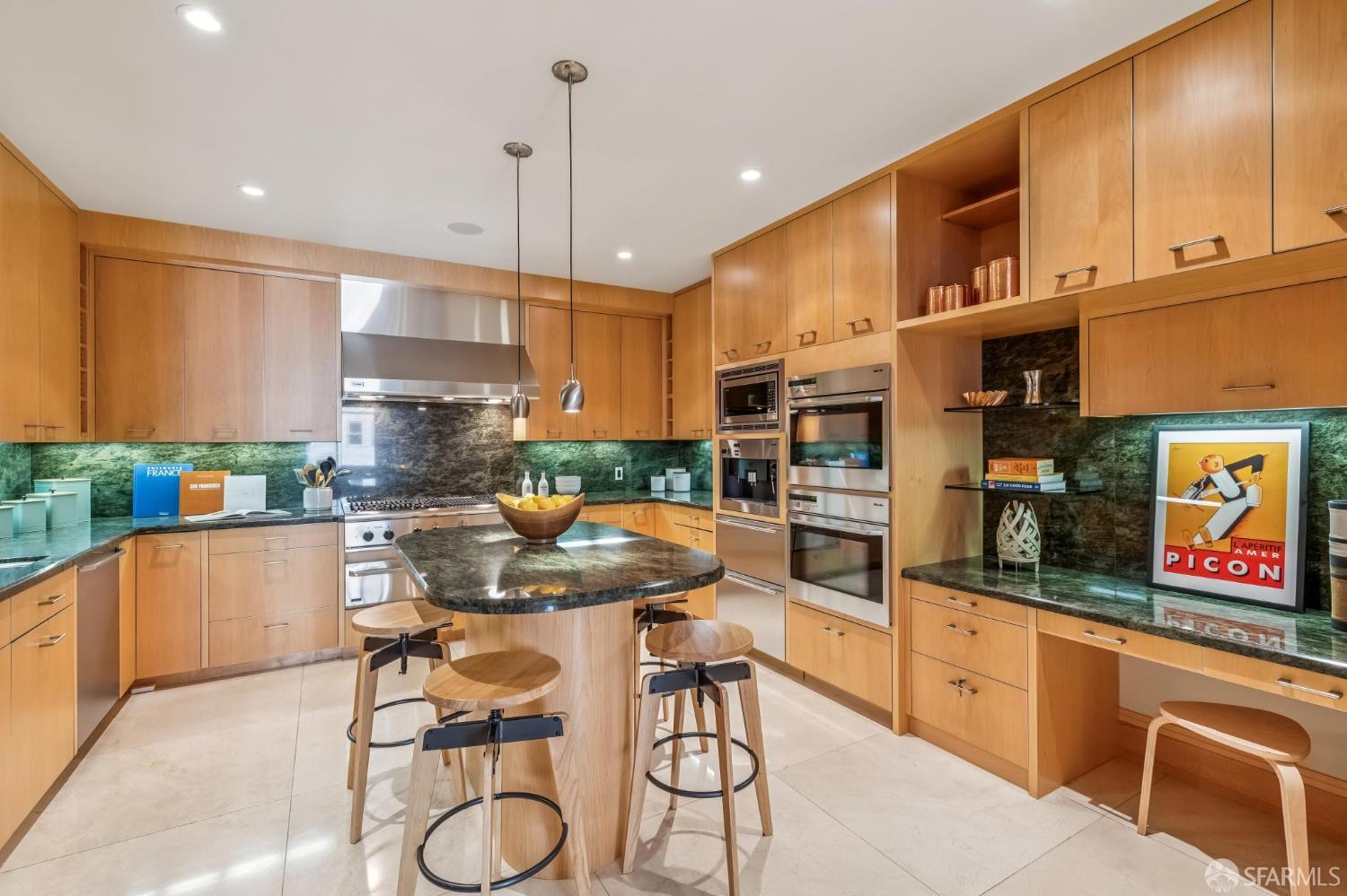 Photo #28: 426106208 Listing: Photo #28