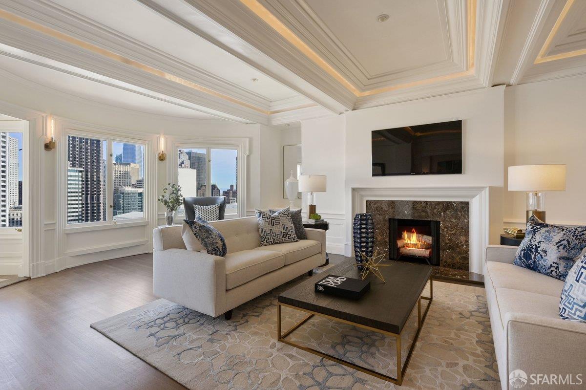 Photo #5: 426105983 Listing: Photo #5