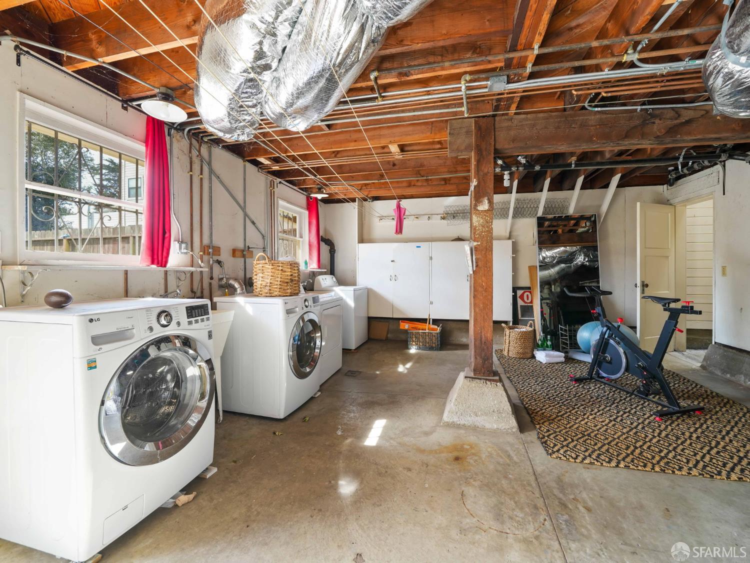 Detail Gallery Image 22 of 37 For 3427 Lincoln Way, San Francisco,  CA 94122 - – Beds | – Baths