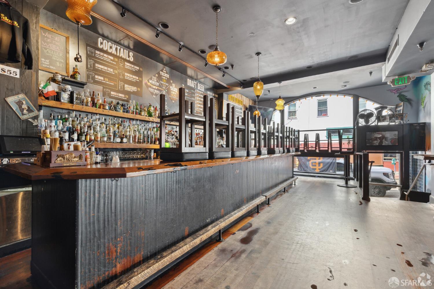 Detail Gallery Image 26 of 30 For 1234 Grant Ave, San Francisco,  CA 94133 - – Beds | – Baths