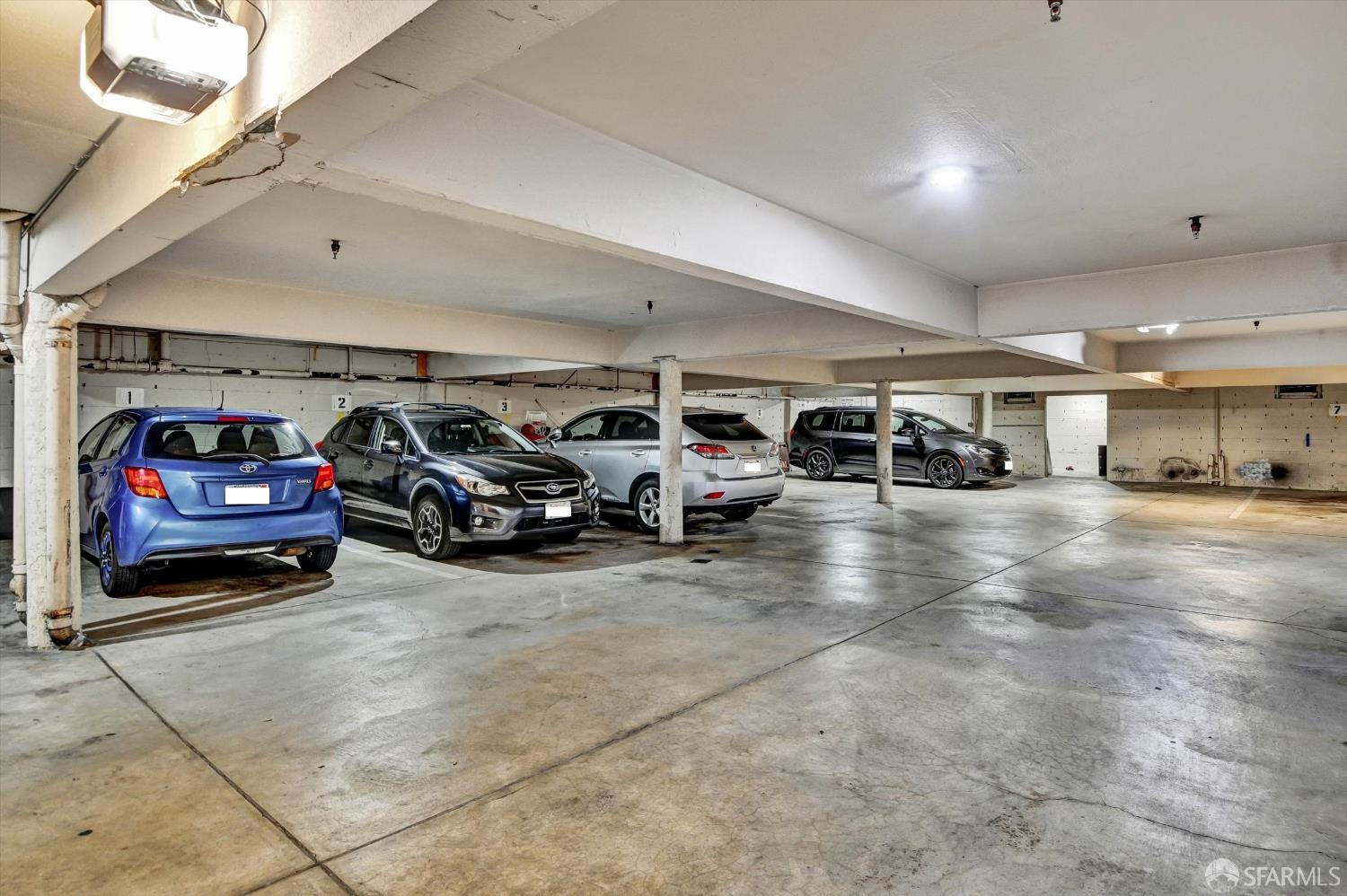 Detail Gallery Image 9 of 17 For 2929 Geary Blvd, San Francisco,  CA 94118 - – Beds | – Baths