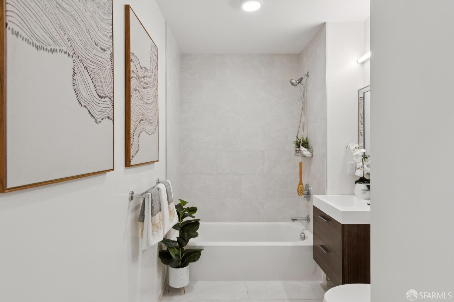 Detail Gallery Image 17 of 30 For 1433 Bush St #504,  San Francisco,  CA 94109 - 1 Beds | 1 Baths