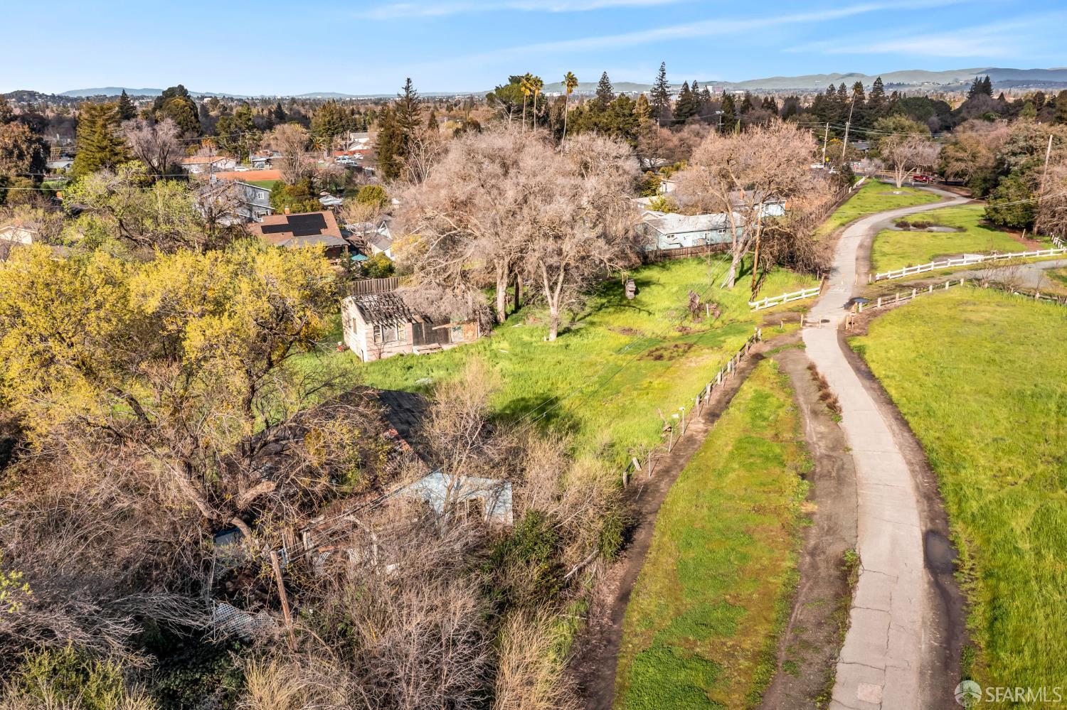 Detail Gallery Image 8 of 10 For 2641 Larkey Ln, Walnut Creek,  CA 94597 - – Beds | – Baths