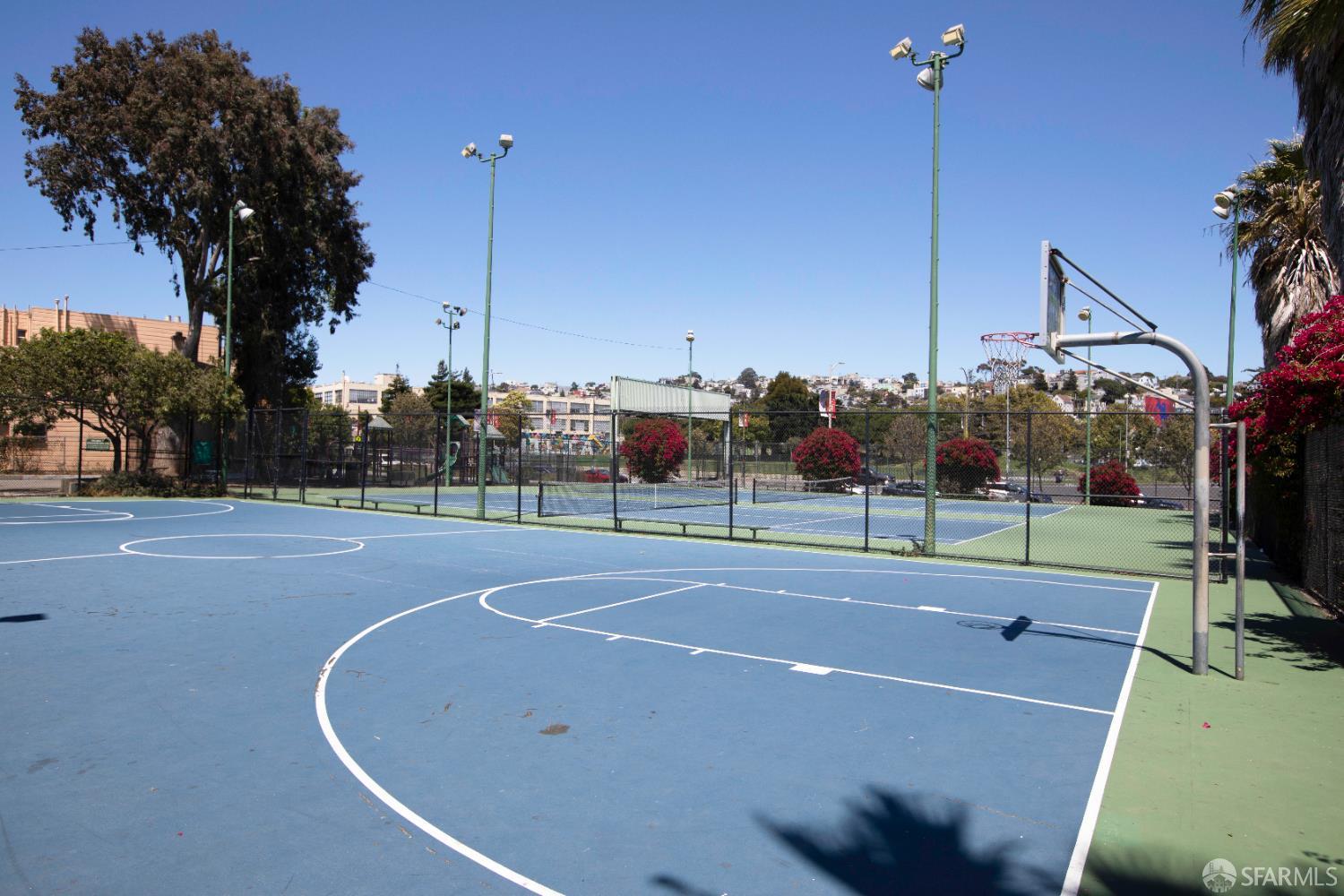 Detail Gallery Image 72 of 83 For 3369 Cesar Chavez St, San Francisco,  CA 94110 - 4 Beds | 4 Baths