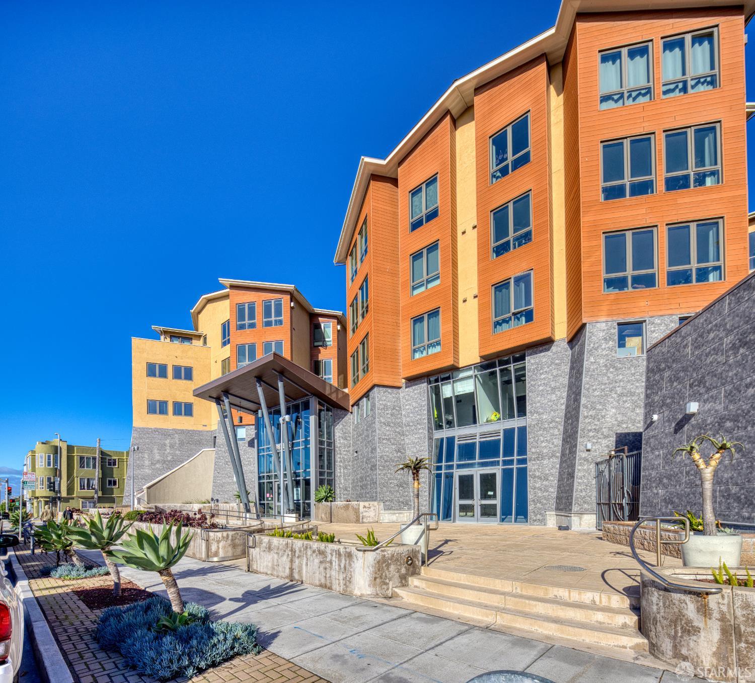 Detail Gallery Image 25 of 83 For 3535 Wawona St, San Francisco,  CA 94116 - – Beds | – Baths