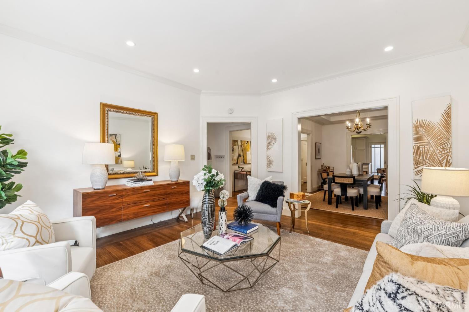 Detail Gallery Image 5 of 59 For 1262 Sacramento St, San Francisco,  CA 94108 - – Beds | – Baths