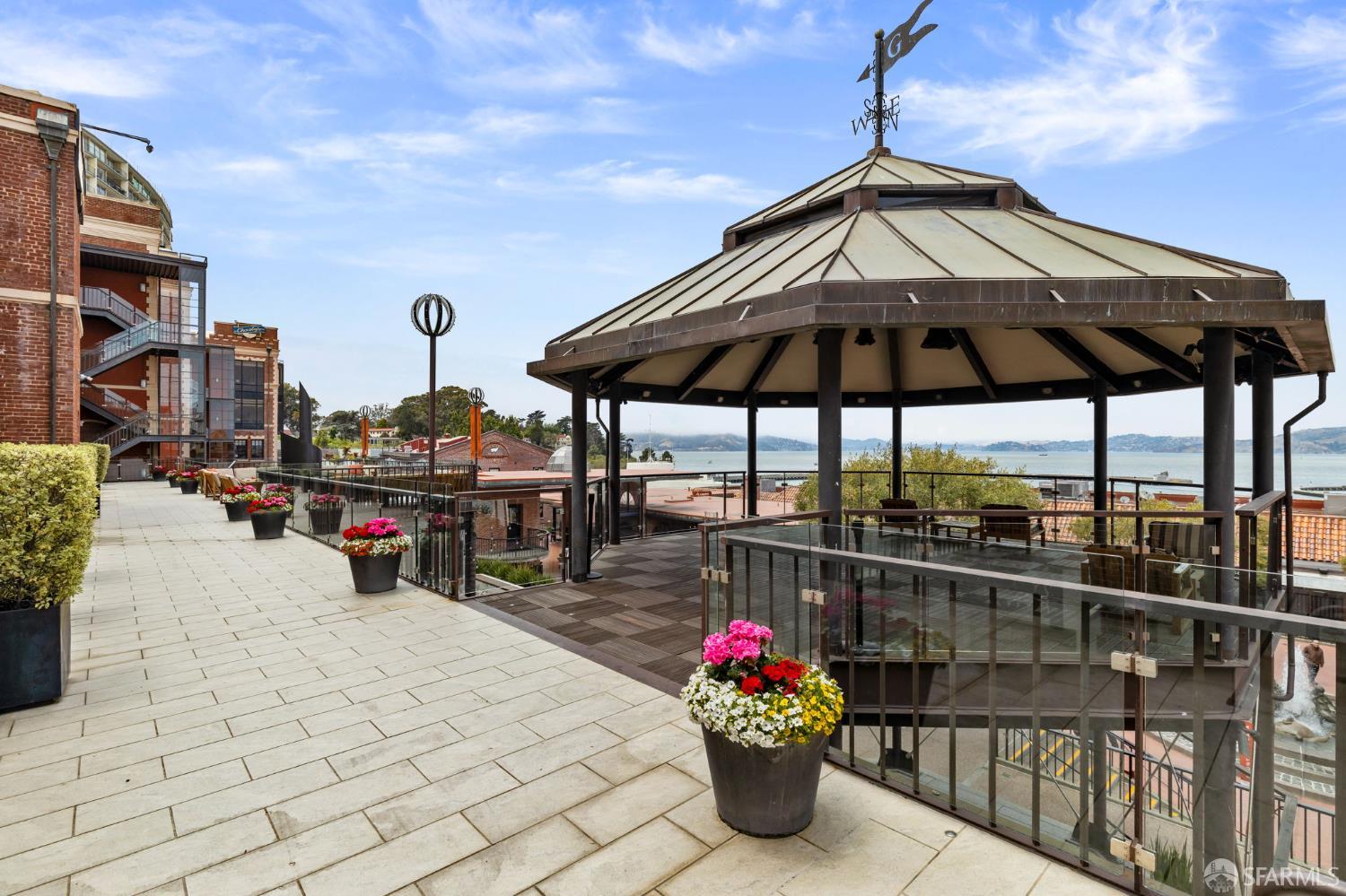 Detail Gallery Image 20 of 26 For 900 North Point St #312,  San Francisco,  CA 94109 - 2 Beds | 2 Baths