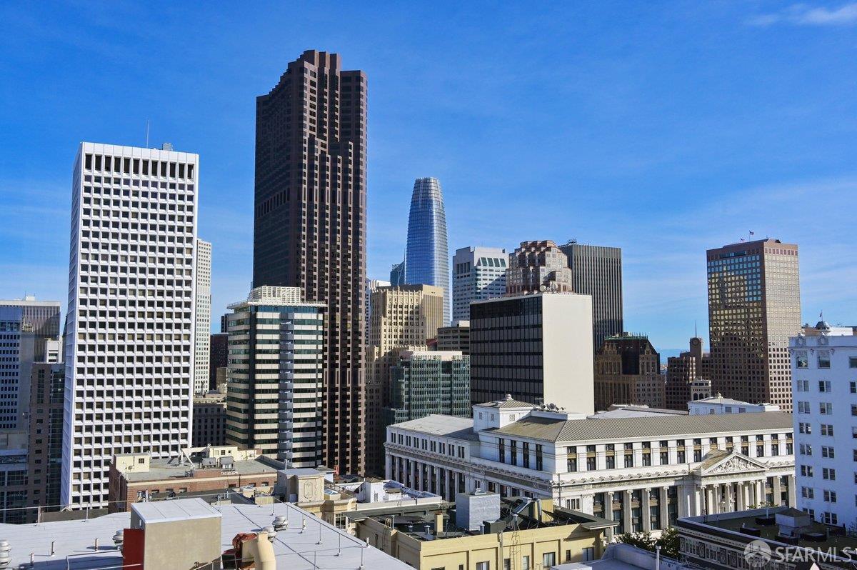 Photo #2: 426105983 Listing: Photo #2