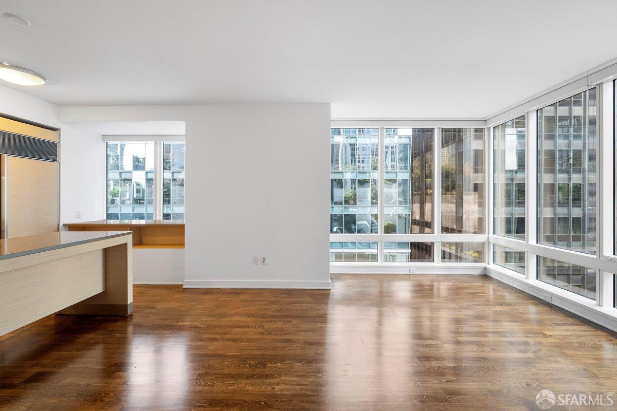 Photo #2: 426103475 Listing: Photo #2