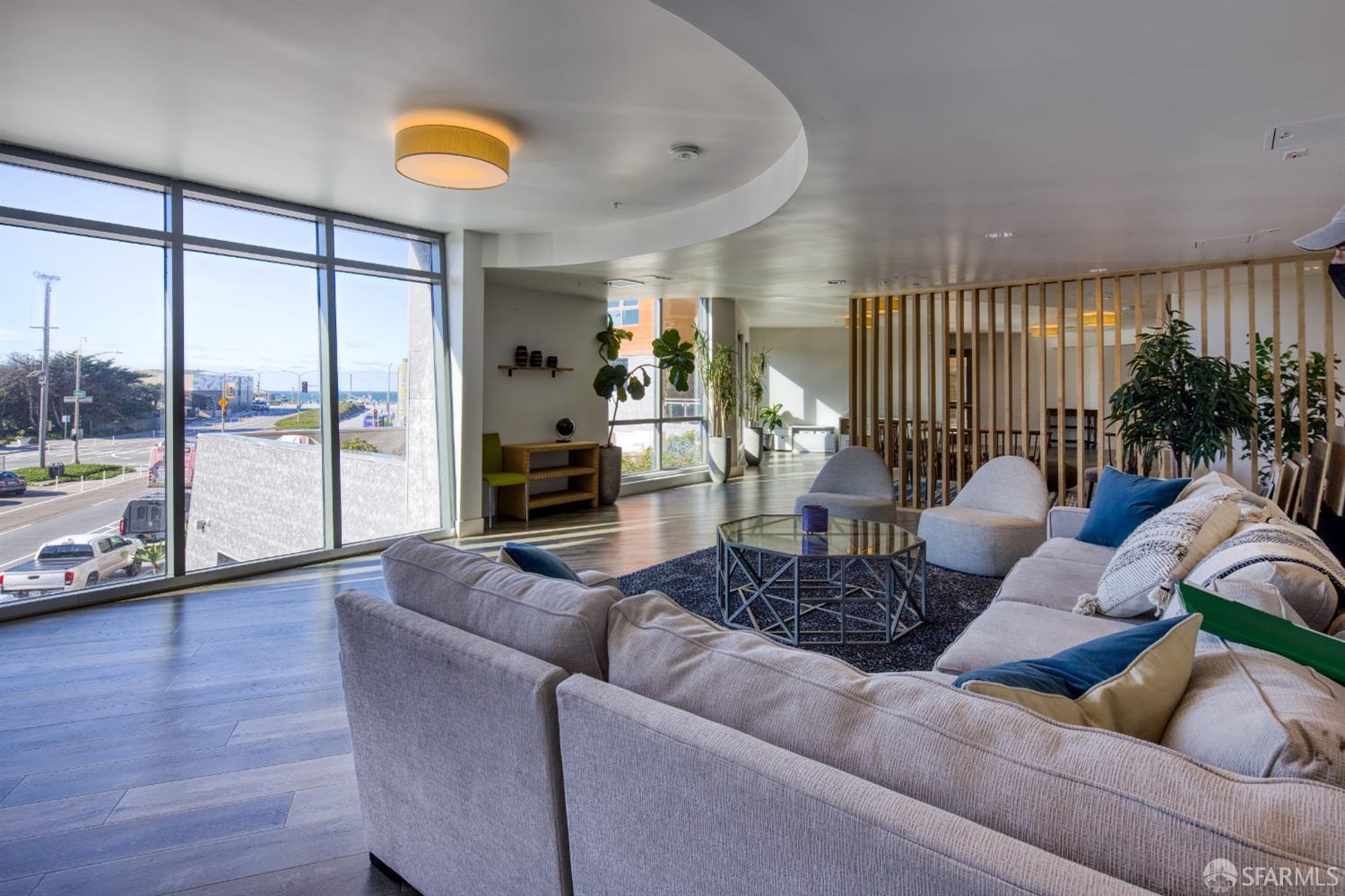 Detail Gallery Image 75 of 83 For 3535 Wawona St, San Francisco,  CA 94116 - – Beds | – Baths