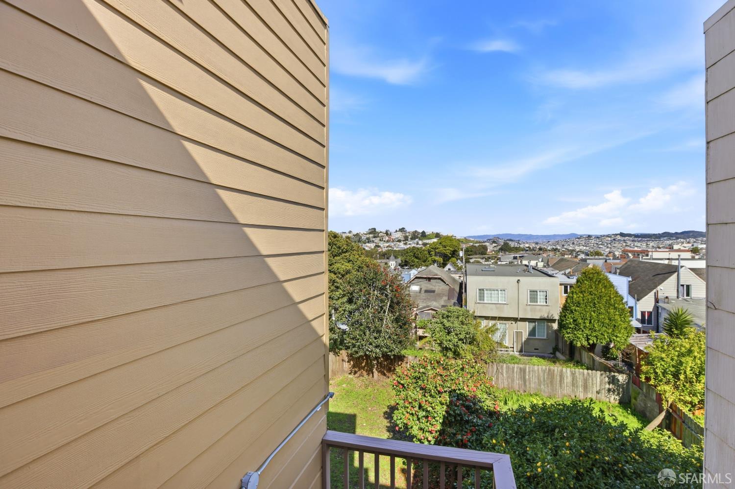 Detail Gallery Image 40 of 44 For 28 Shakespeare St, Daly City,  CA 94014 - 4 Beds | 3 Baths