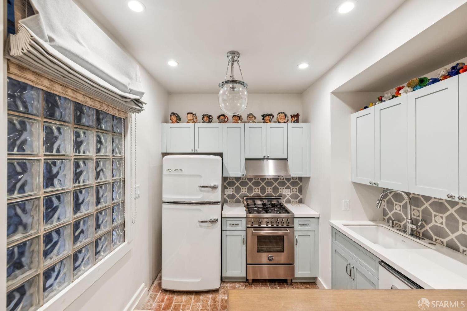 Detail Gallery Image 33 of 59 For 1262 Sacramento St, San Francisco,  CA 94108 - – Beds | – Baths