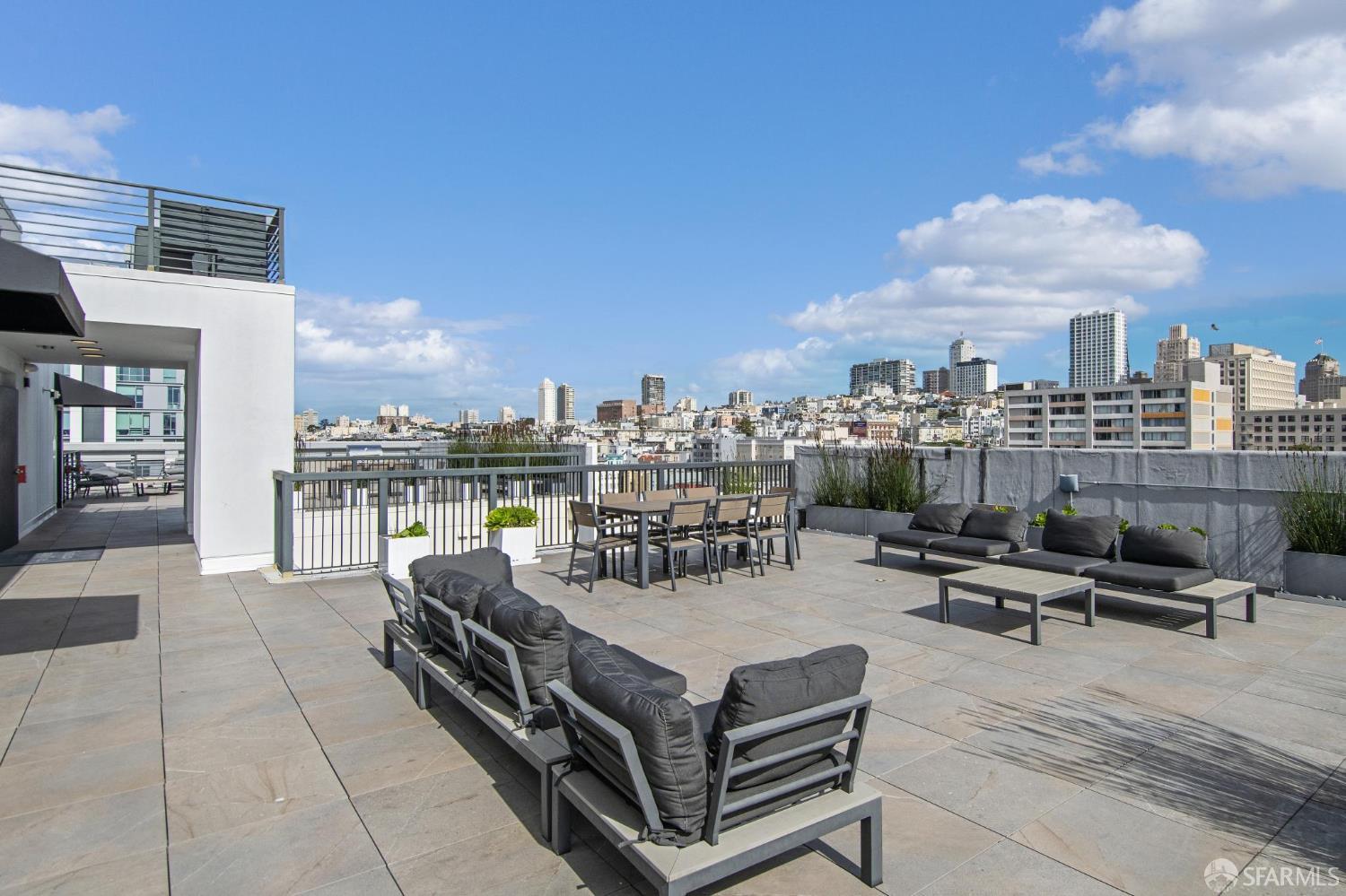 Detail Gallery Image 19 of 30 For 1433 Bush St #504,  San Francisco,  CA 94109 - 1 Beds | 1 Baths