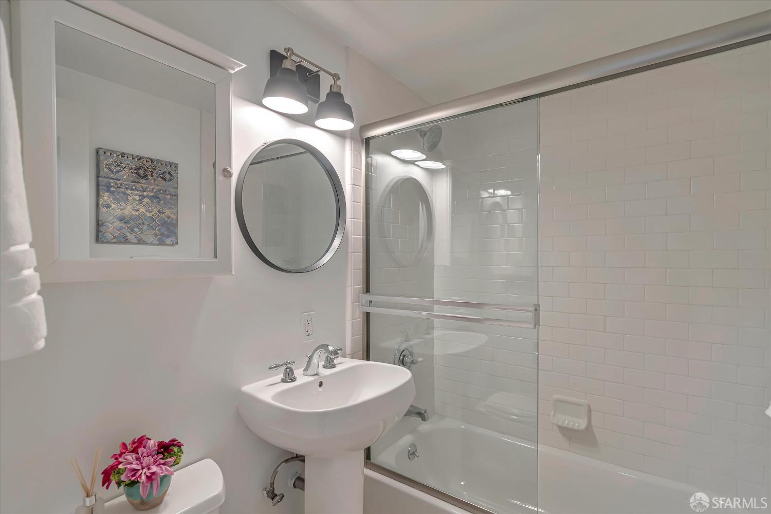 Photo #28: 426106128 Listing: Photo #28