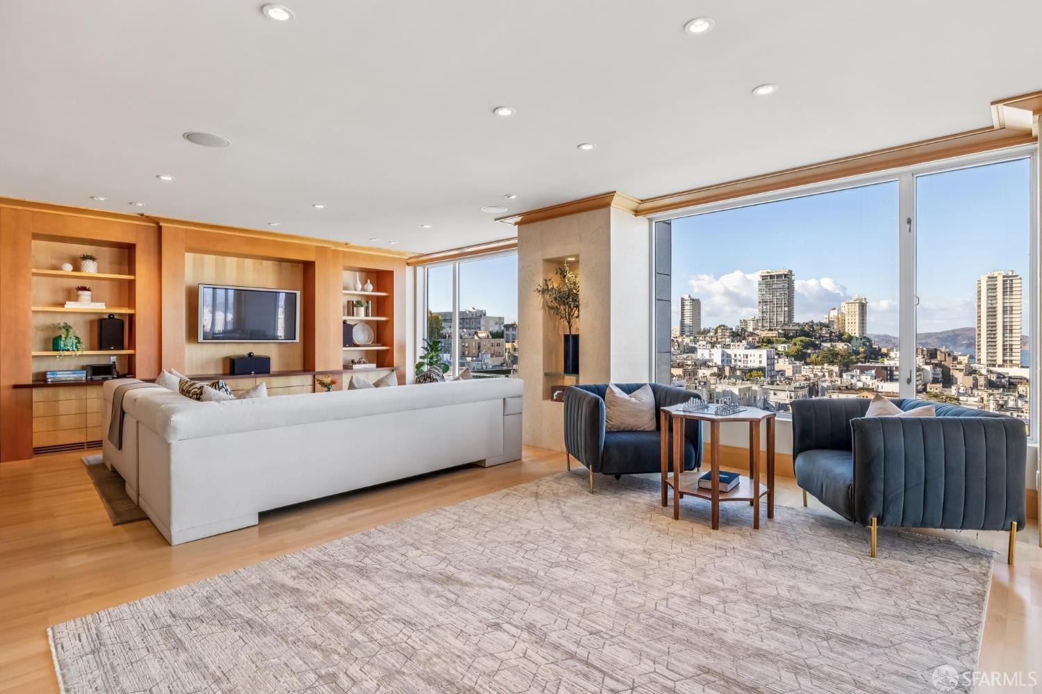 Photo #7: 426106208 Listing: Photo #7