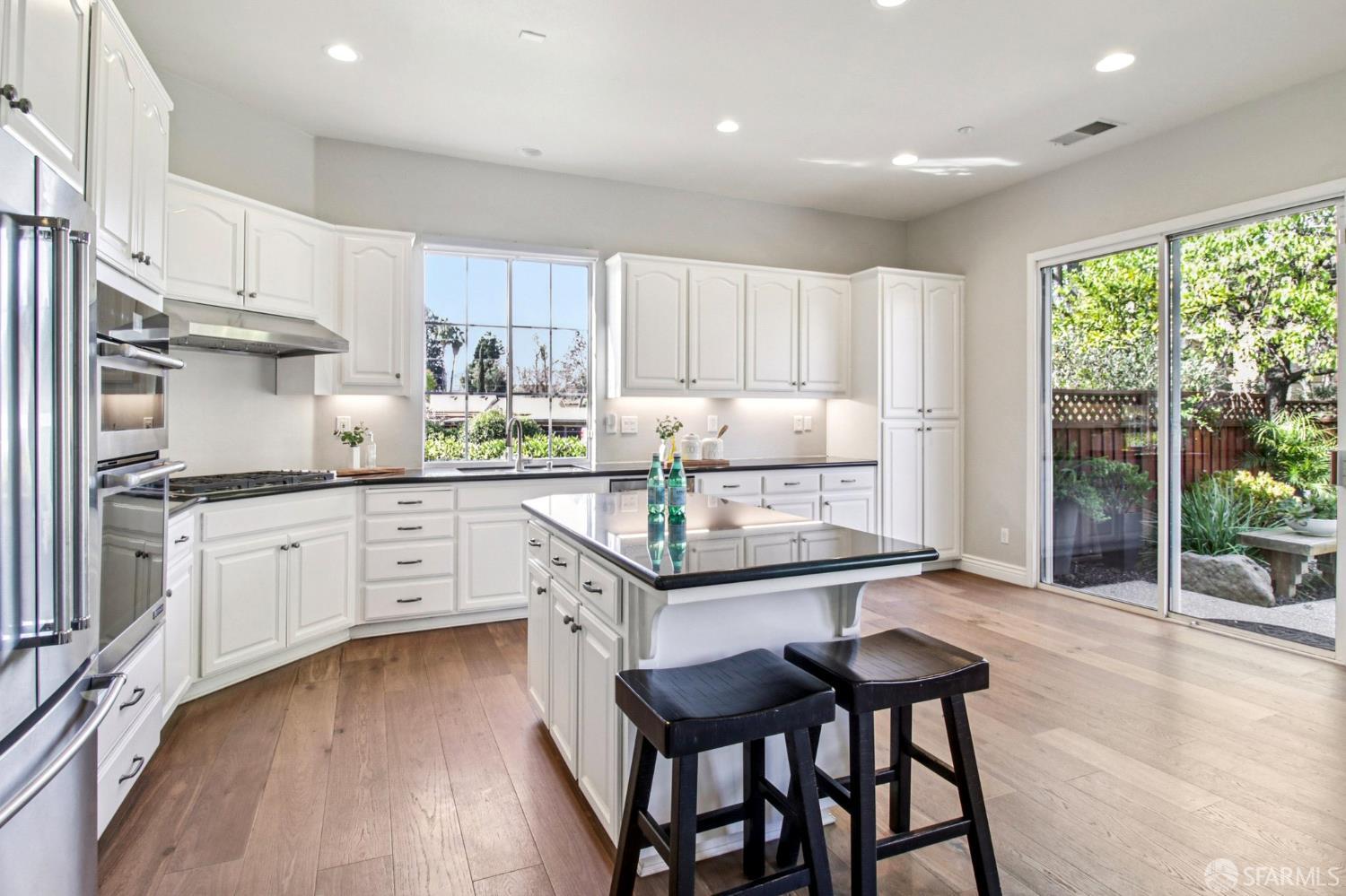 Detail Gallery Image 13 of 44 For 1124 Andrew Ln, Walnut Creek,  CA 94597 - 4 Beds | 3 Baths