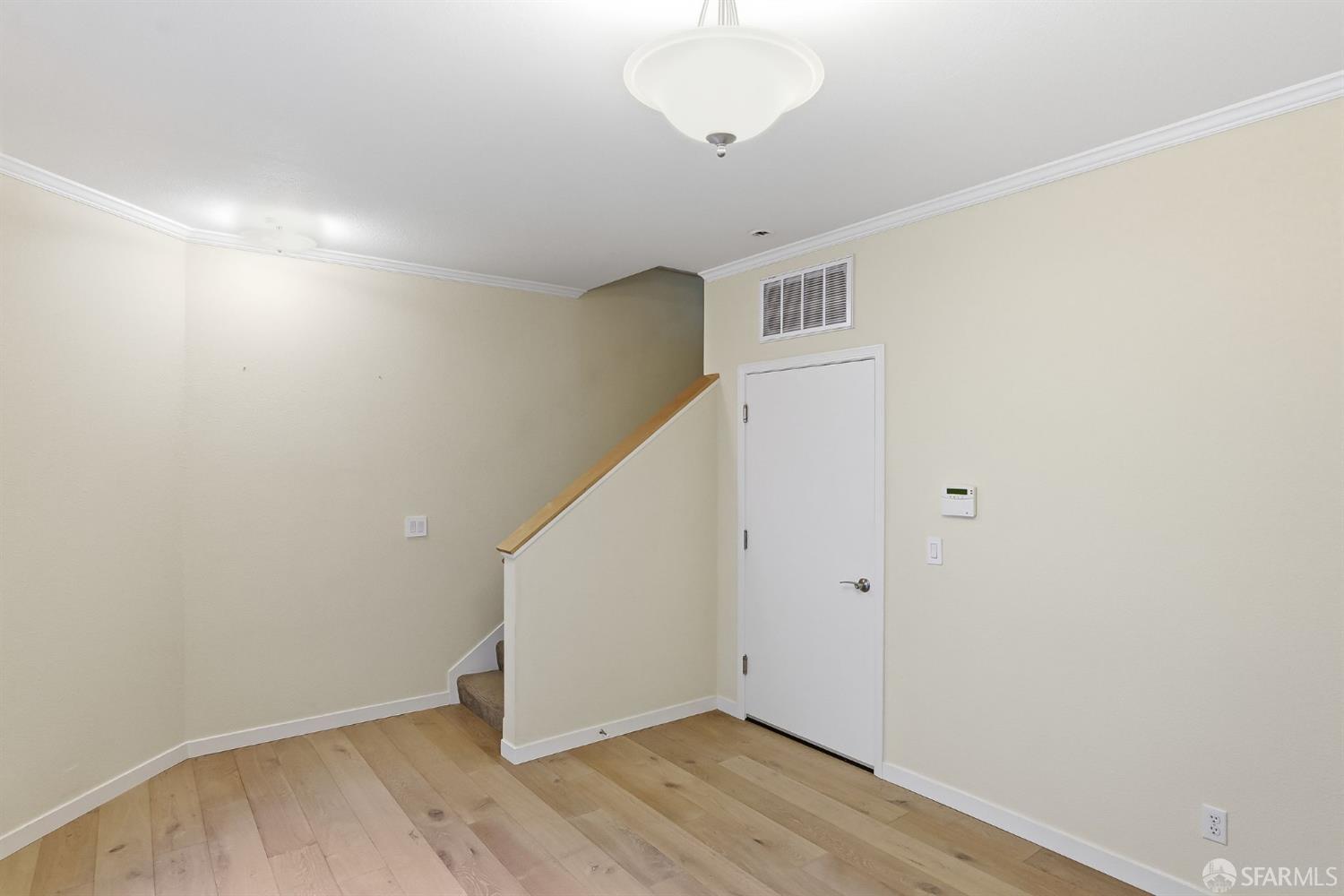 Detail Gallery Image 34 of 51 For 88 Glen Ct, San Francisco,  CA 94112 - 4 Beds | 2 Baths