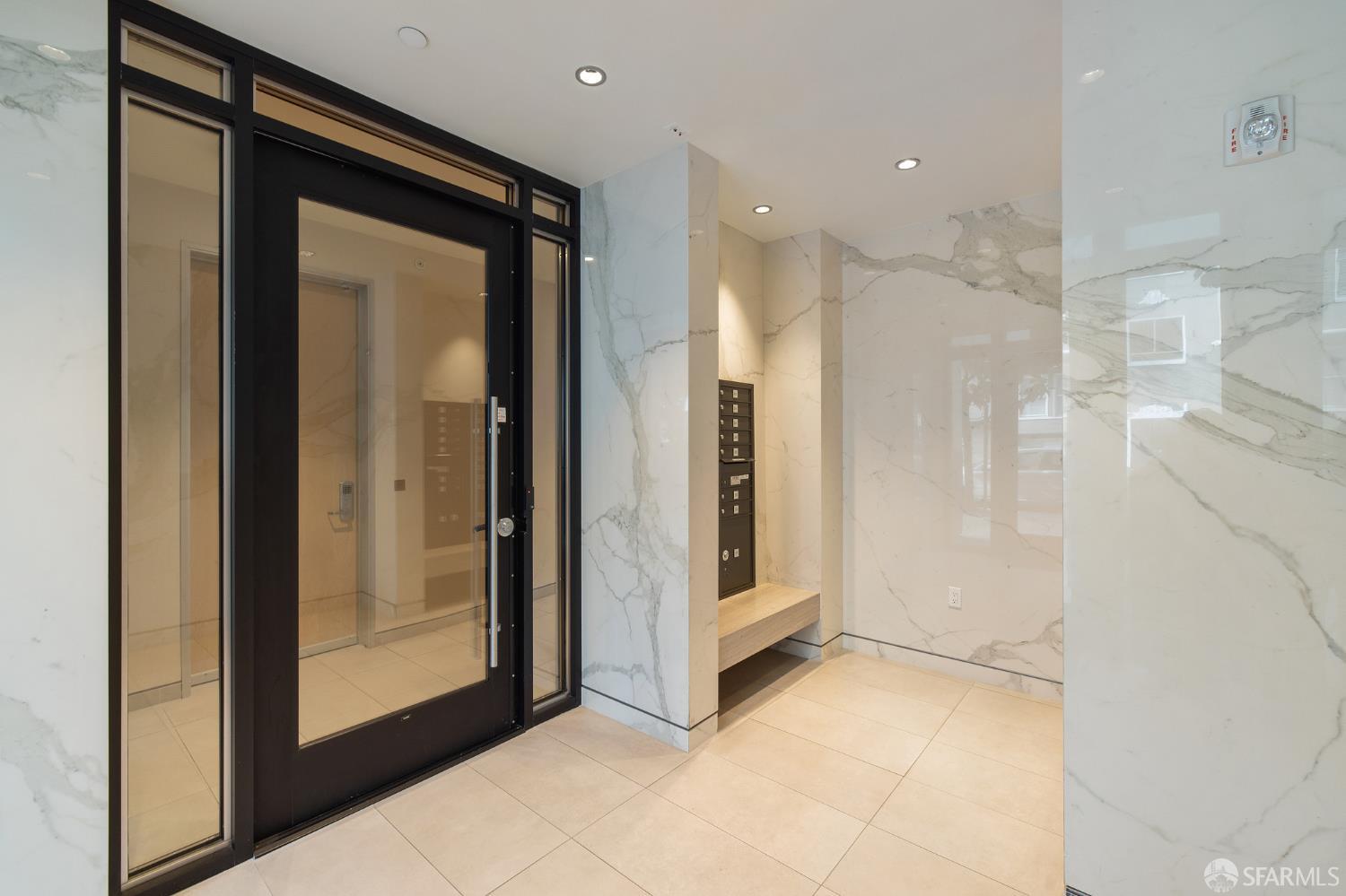 Detail Gallery Image 20 of 21 For 1601 Larkin St #302,  San Francisco,  CA 94109 - 2 Beds | 2 Baths