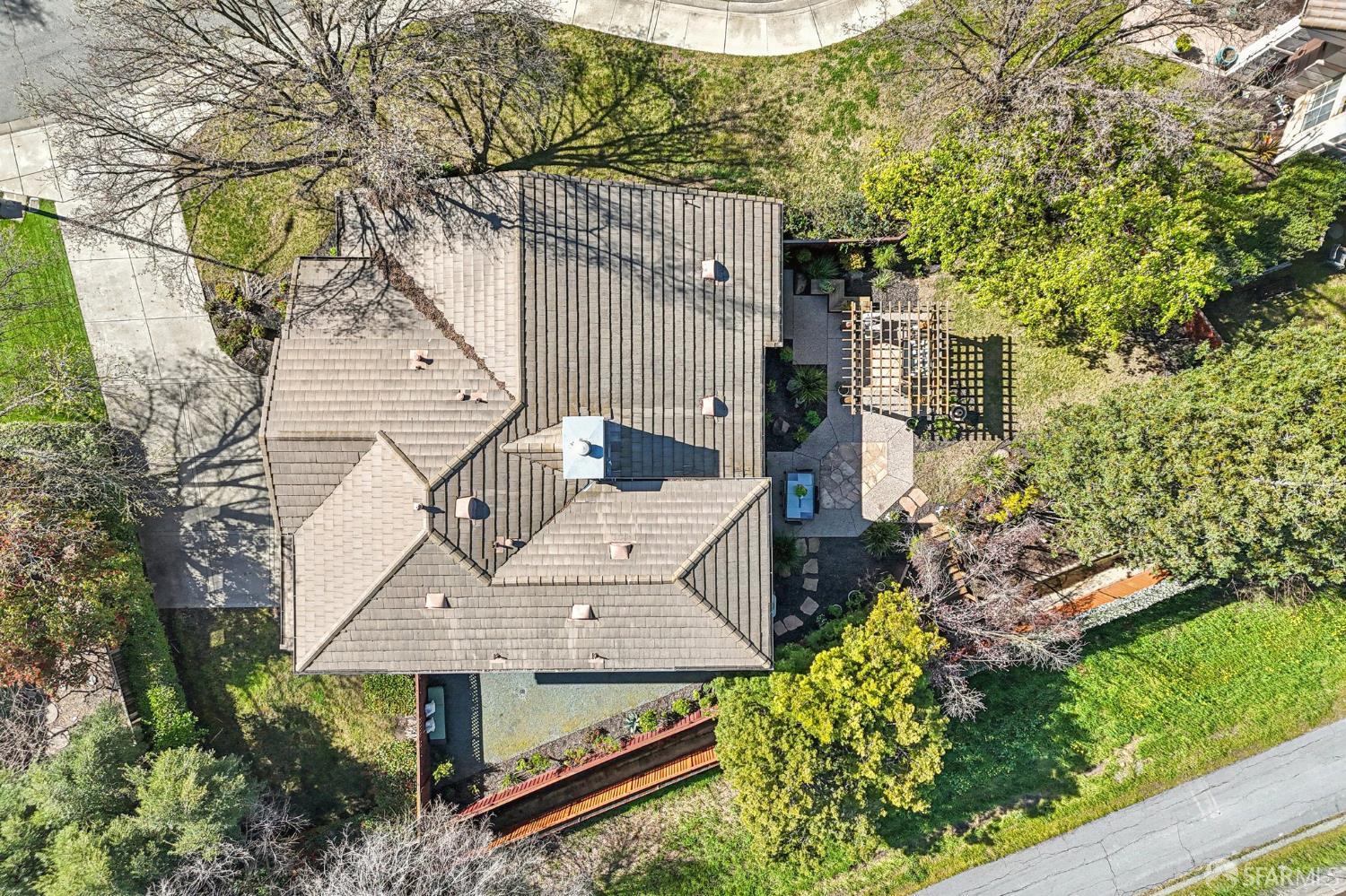 Detail Gallery Image 38 of 44 For 1124 Andrew Ln, Walnut Creek,  CA 94597 - 4 Beds | 3 Baths