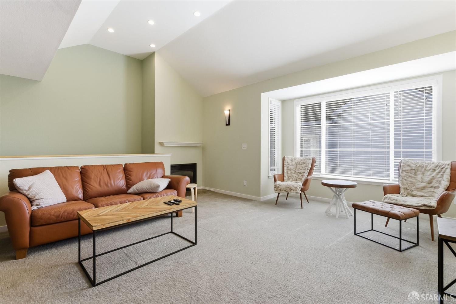 Detail Gallery Image 5 of 51 For 88 Glen Ct, San Francisco,  CA 94112 - 4 Beds | 2 Baths