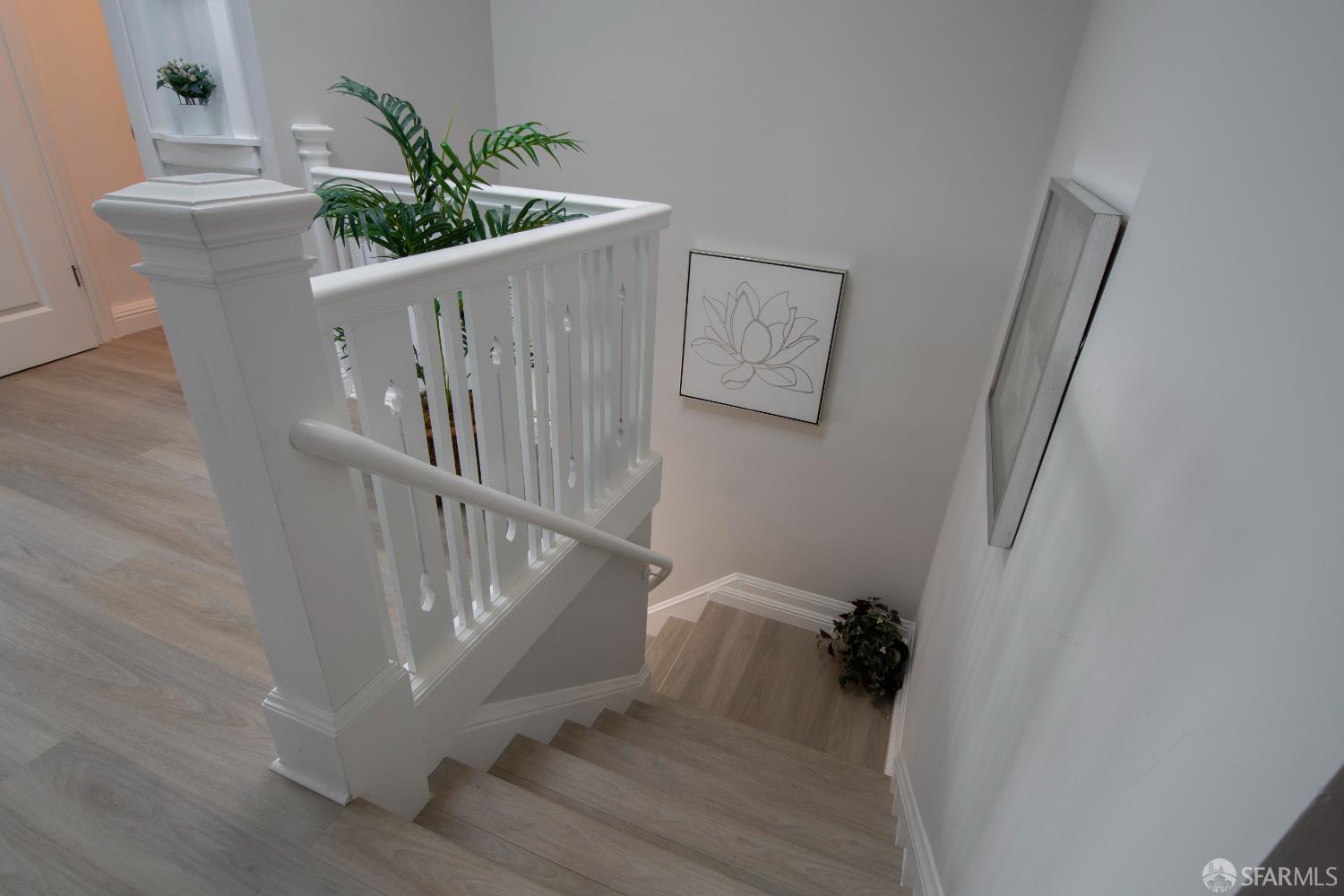 Detail Gallery Image 9 of 39 For 1482 18th Ave, San Francisco,  CA 94122 - 2 Beds | 1 Baths