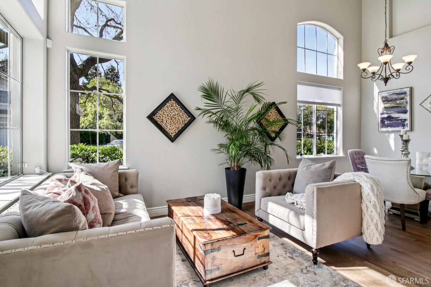 Detail Gallery Image 3 of 44 For 1124 Andrew Ln, Walnut Creek,  CA 94597 - 4 Beds | 3 Baths