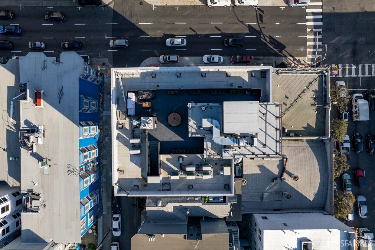 Detail Gallery Image 7 of 11 For 1525 Franklin St, San Francisco,  CA 94109 - – Beds | – Baths