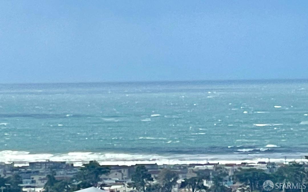 Detail Gallery Image 11 of 59 For 2306 25th Ave, San Francisco,  CA 94116 - 3 Beds | 2 Baths