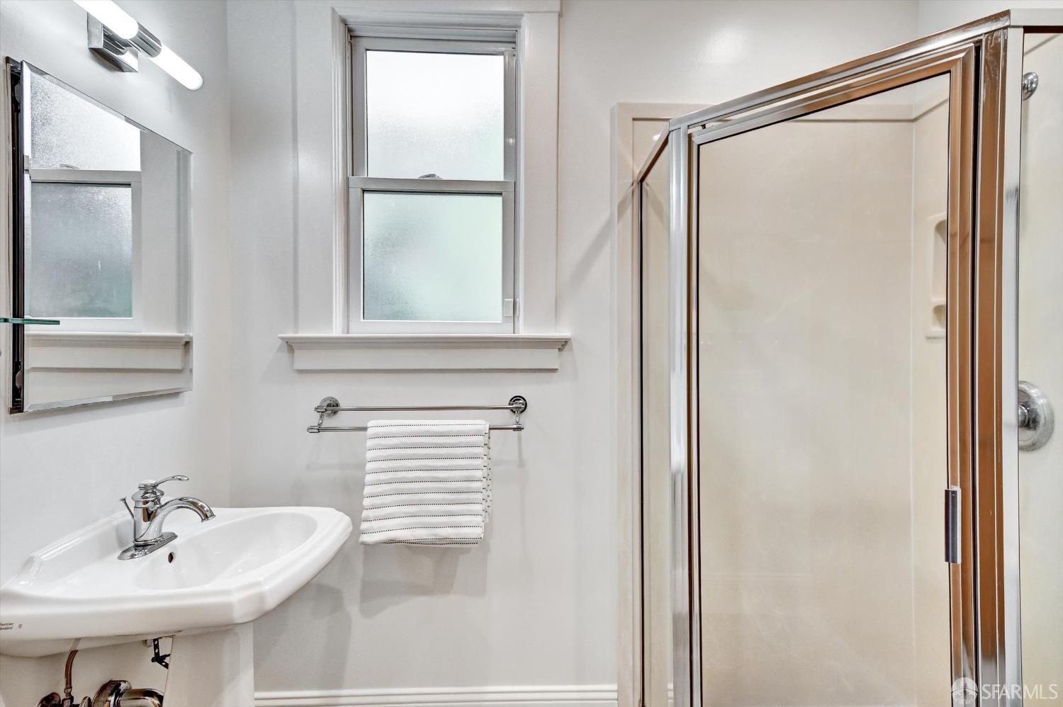 Detail Gallery Image 30 of 59 For 2306 25th Ave, San Francisco,  CA 94116 - 3 Beds | 2 Baths