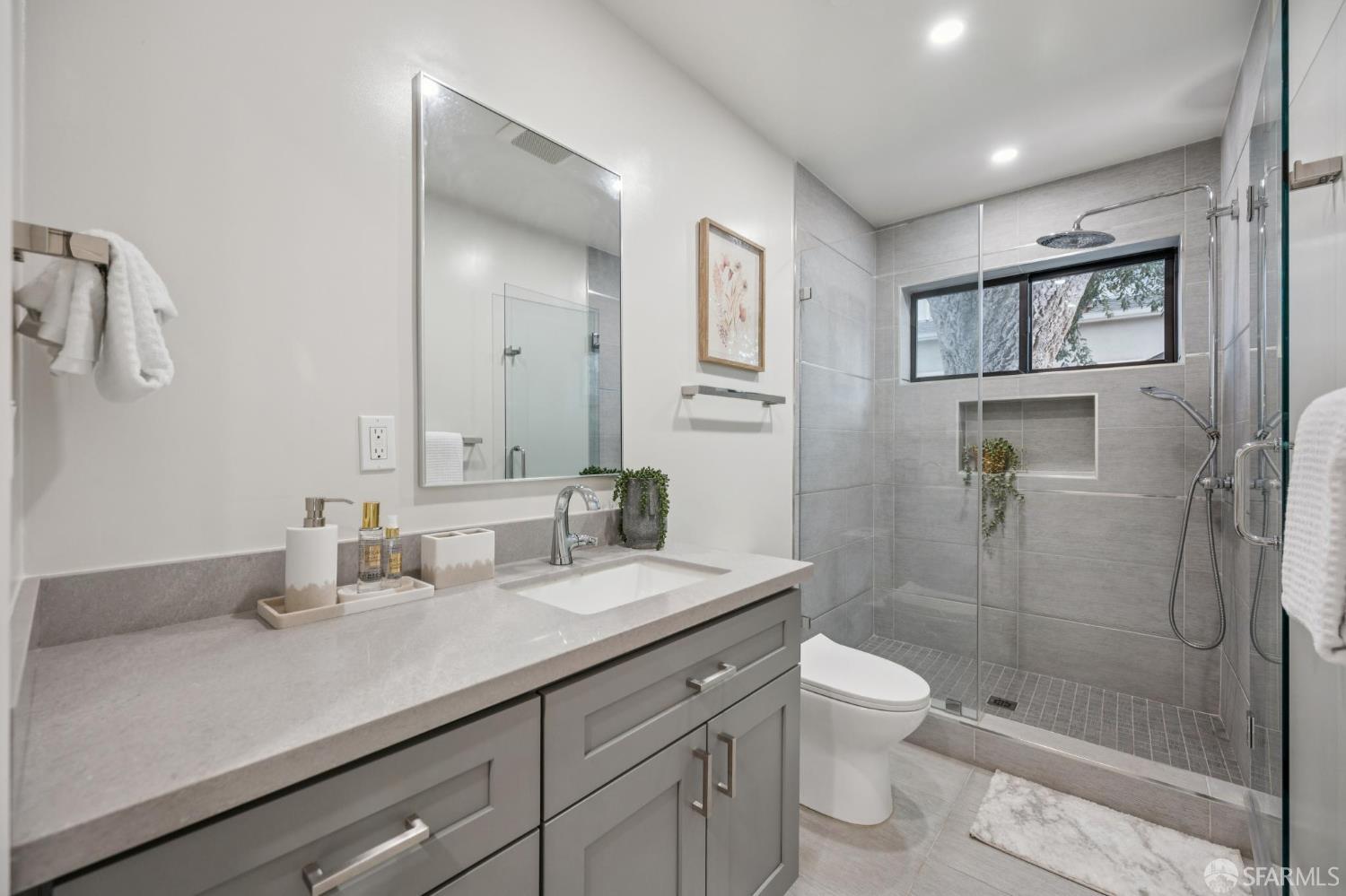 Detail Gallery Image 38 of 99 For 754 Cordilleras Ave, San Carlos,  CA 94070 - 4 Beds | 3 Baths