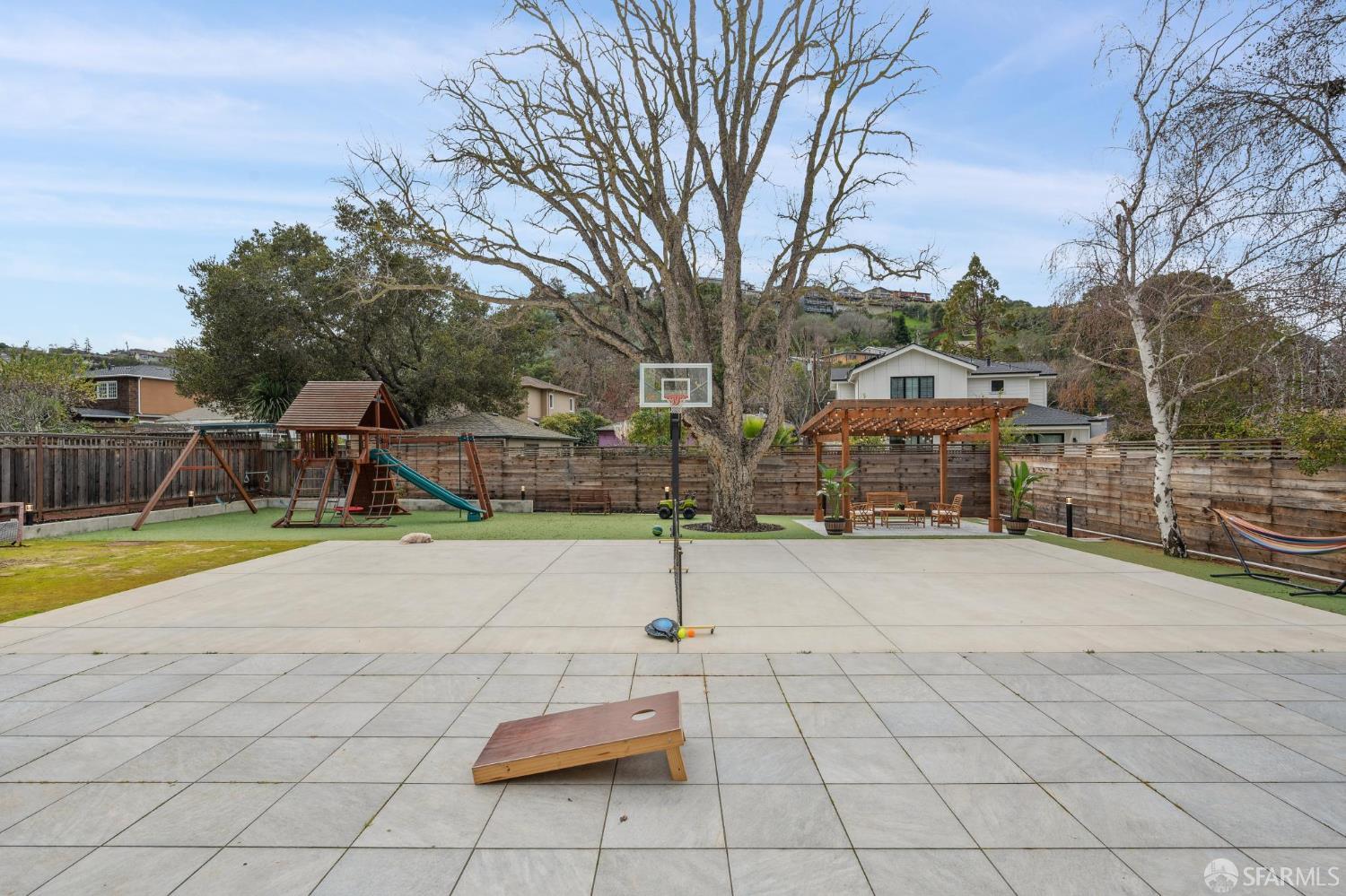 Detail Gallery Image 83 of 99 For 754 Cordilleras Ave, San Carlos,  CA 94070 - 4 Beds | 3 Baths