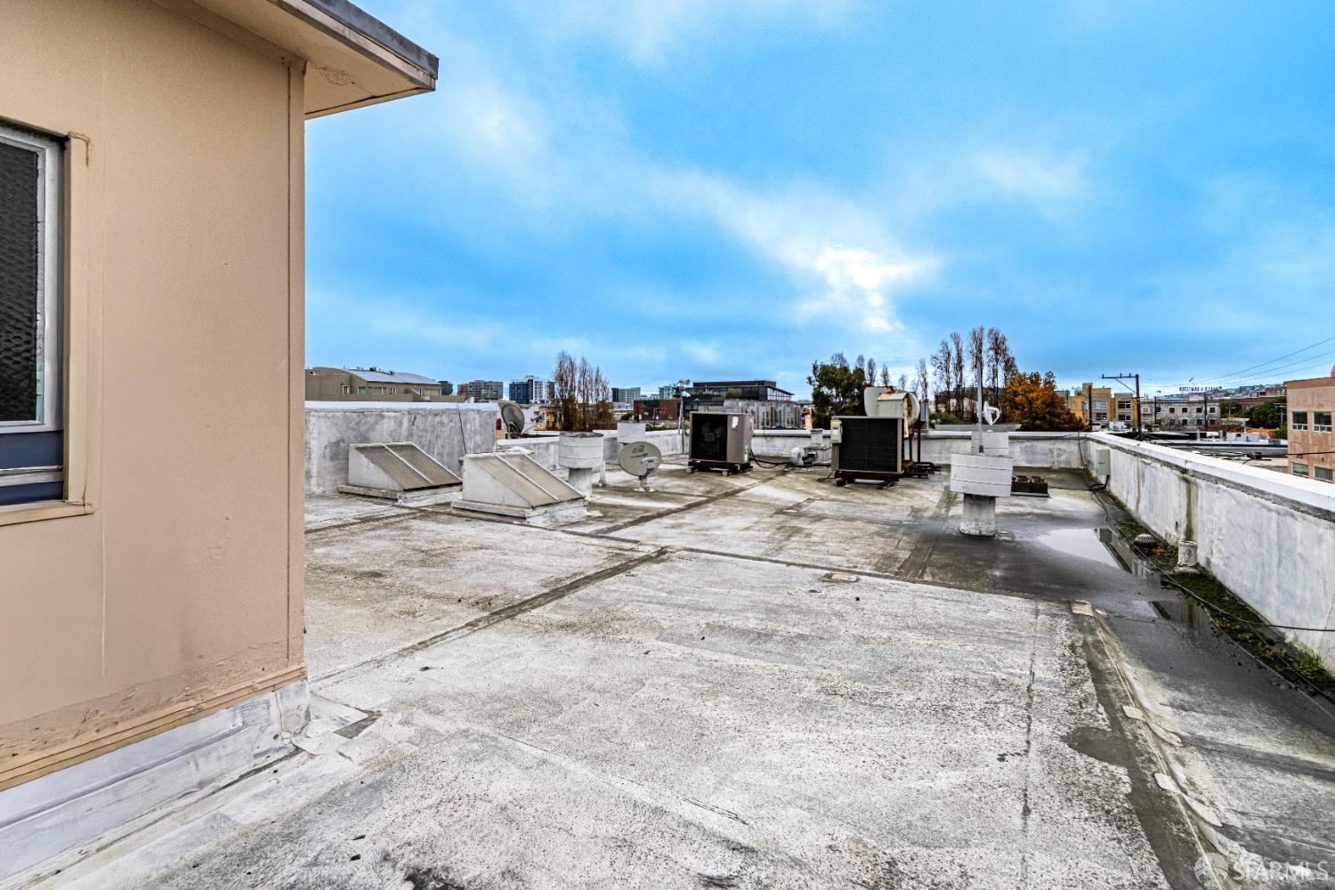 Detail Gallery Image 26 of 50 For 877 Bryant St, San Francisco,  CA 94103 - – Beds | – Baths