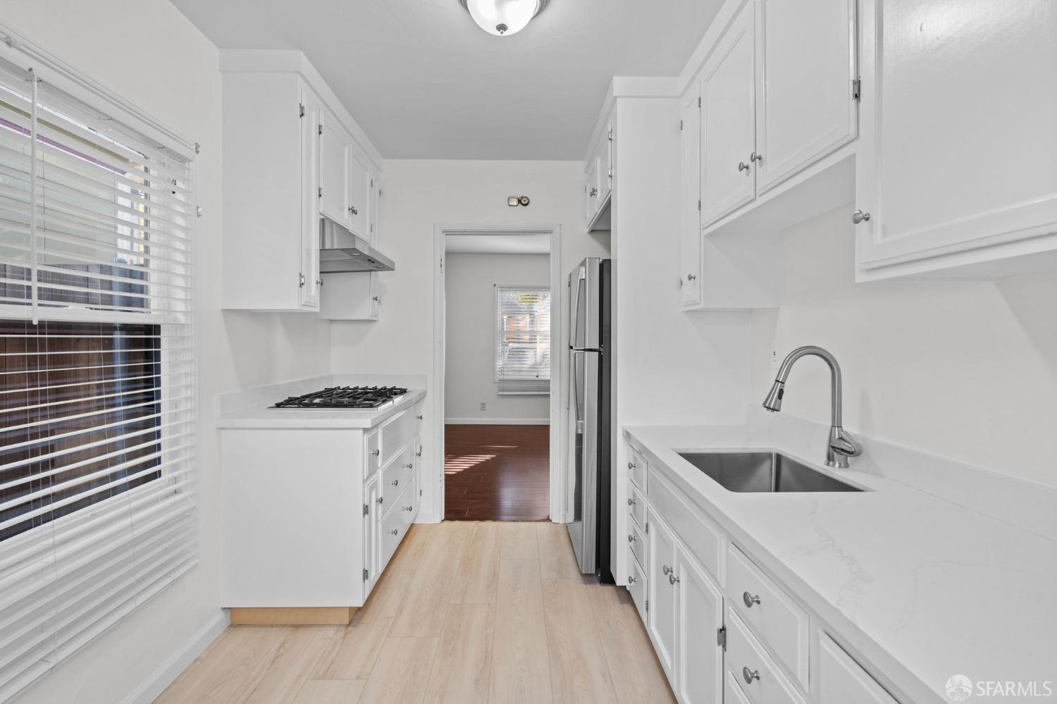 Detail Gallery Image 12 of 35 For 196 N 9th St, San Jose,  CA 95112 - – Beds | – Baths