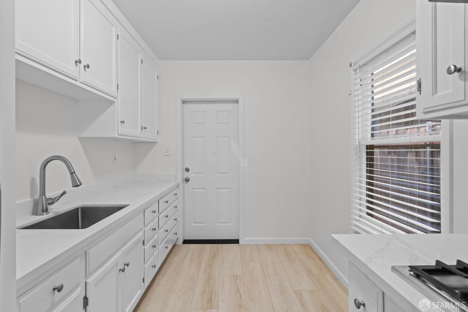 Detail Gallery Image 16 of 35 For 196 N 9th St, San Jose,  CA 95112 - – Beds | – Baths