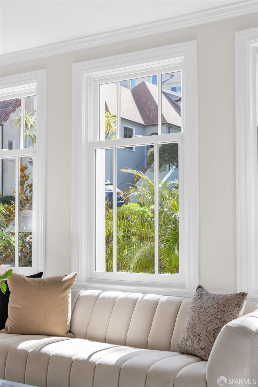 Detail Gallery Image 12 of 61 For 148 Idora Ave, San Francisco,  CA 94127 - 3 Beds | 3 Baths