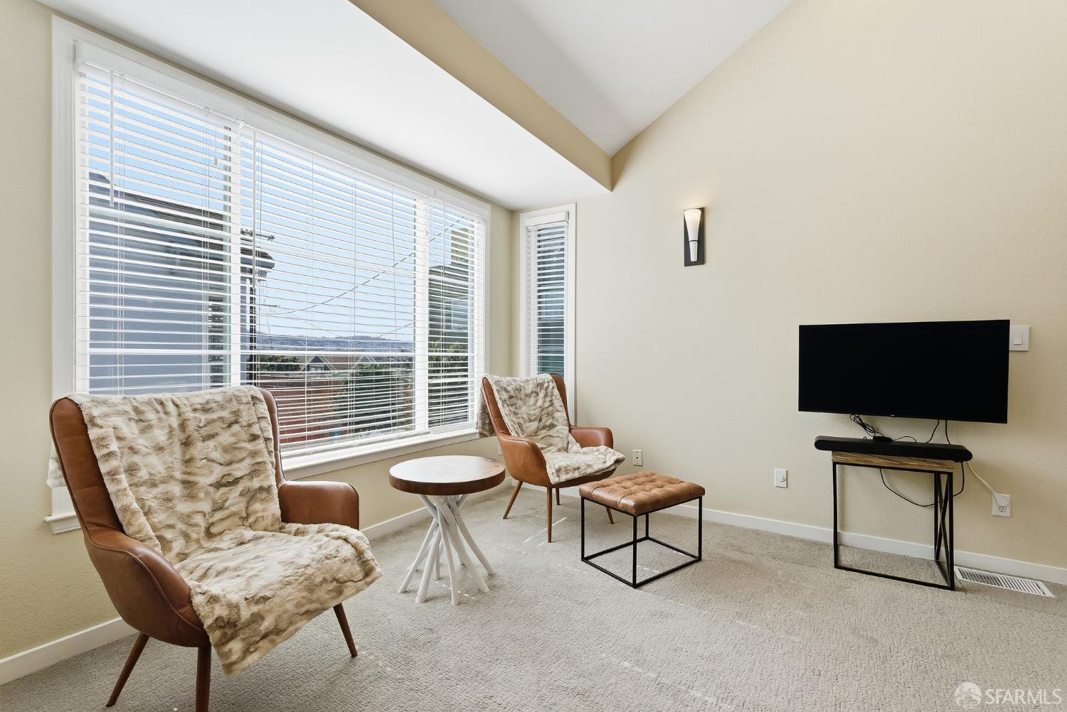 Detail Gallery Image 9 of 51 For 88 Glen Ct, San Francisco,  CA 94112 - 4 Beds | 2 Baths