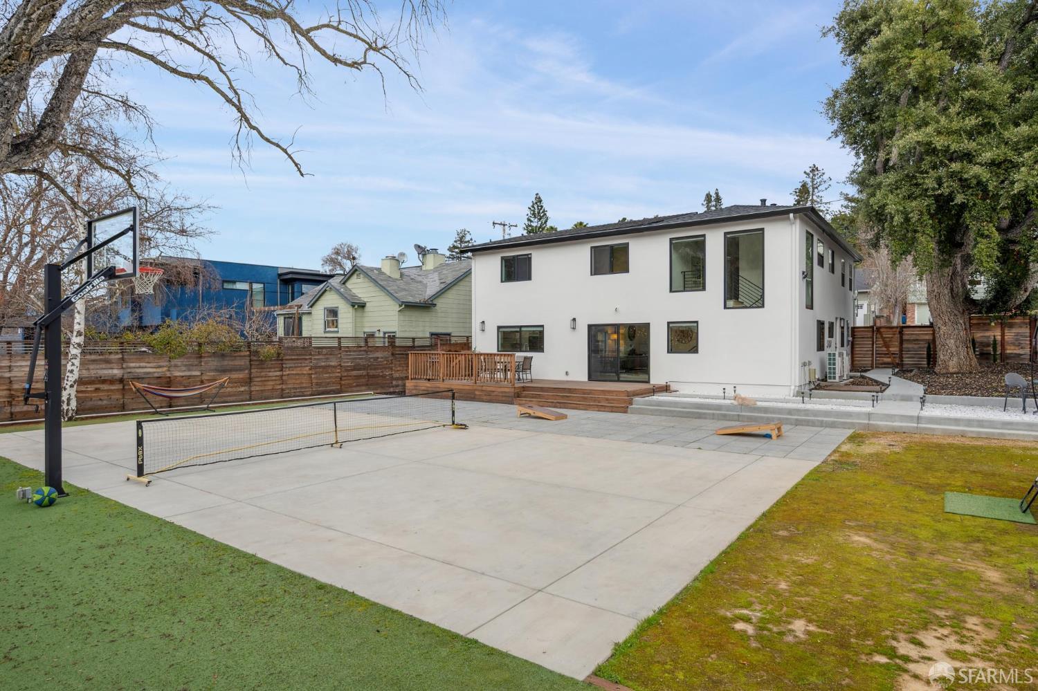 Detail Gallery Image 66 of 99 For 754 Cordilleras Ave, San Carlos,  CA 94070 - 4 Beds | 3 Baths