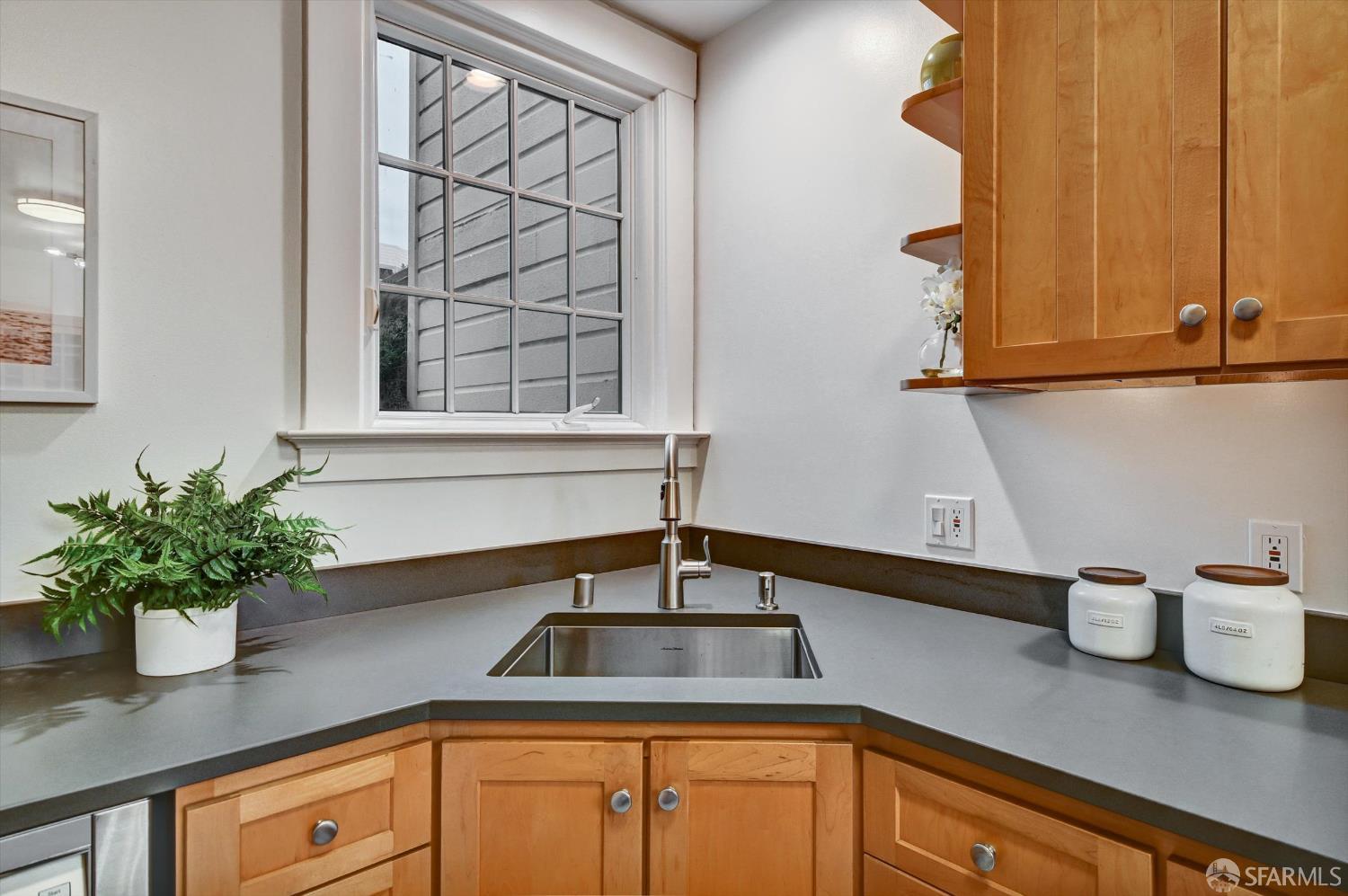 Detail Gallery Image 27 of 59 For 2306 25th Ave, San Francisco,  CA 94116 - 3 Beds | 2 Baths