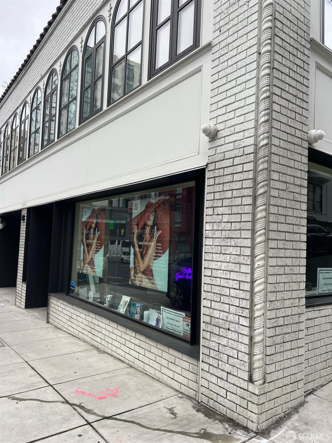 Detail Gallery Image 2 of 11 For 1525 Franklin St, San Francisco,  CA 94109 - – Beds | – Baths