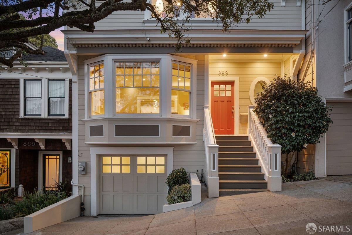 Detail Gallery Image 67 of 85 For 889 Elizabeth St, San Francisco,  CA 94114 - 4 Beds | 3/1 Baths