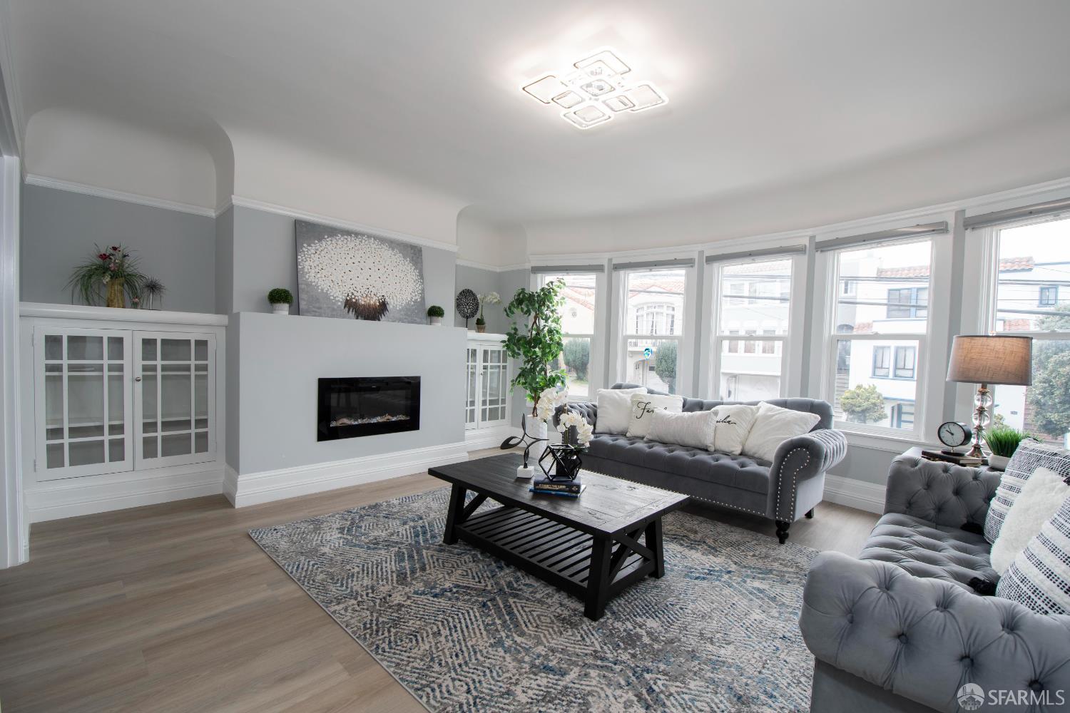 Detail Gallery Image 4 of 37 For 1484 18th Ave, San Francisco,  CA 94127 - 2 Beds | 1 Baths