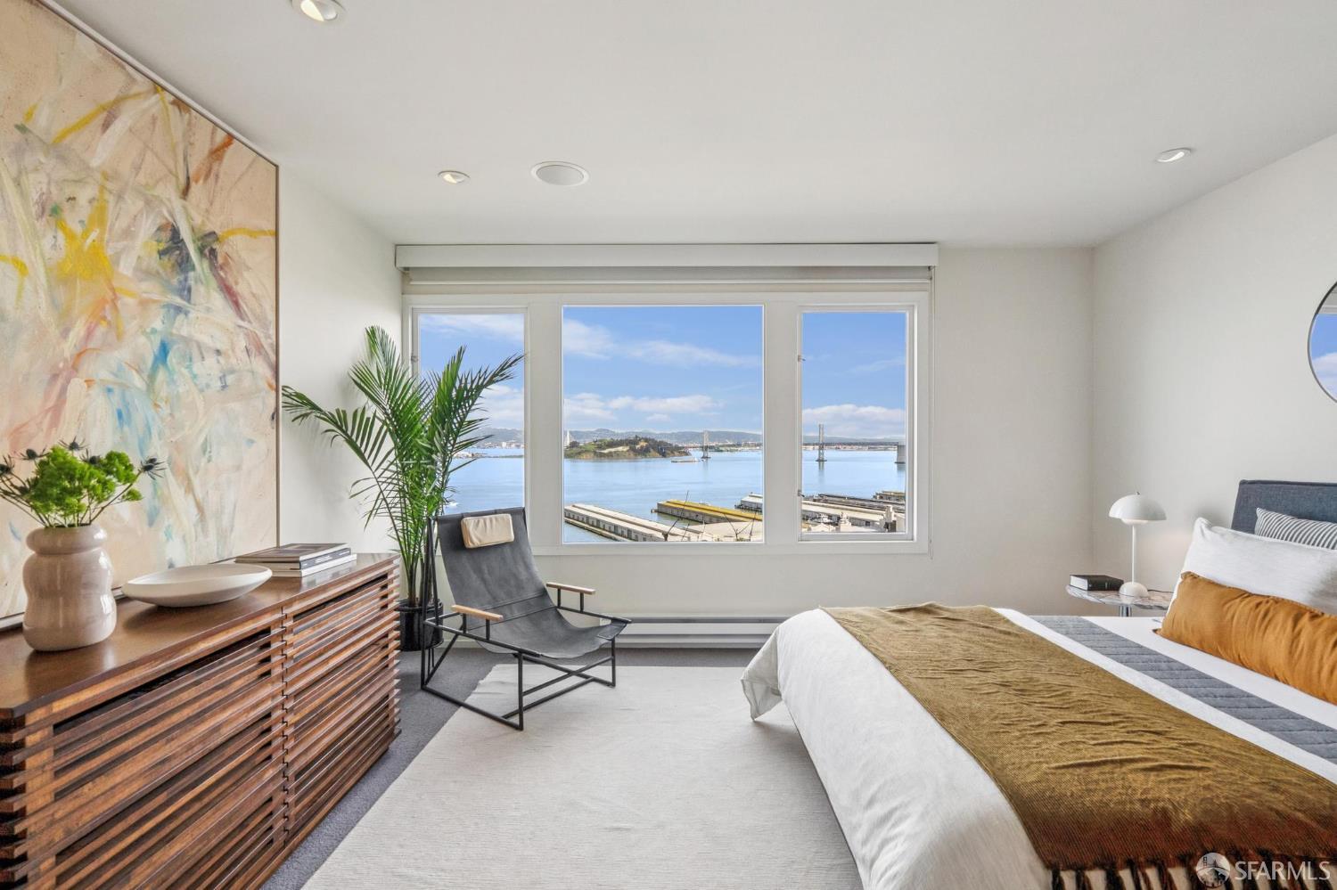 Detail Gallery Image 24 of 47 For 333 Greenwich St #3,  San Francisco,  CA 94133 - 2 Beds | 2 Baths
