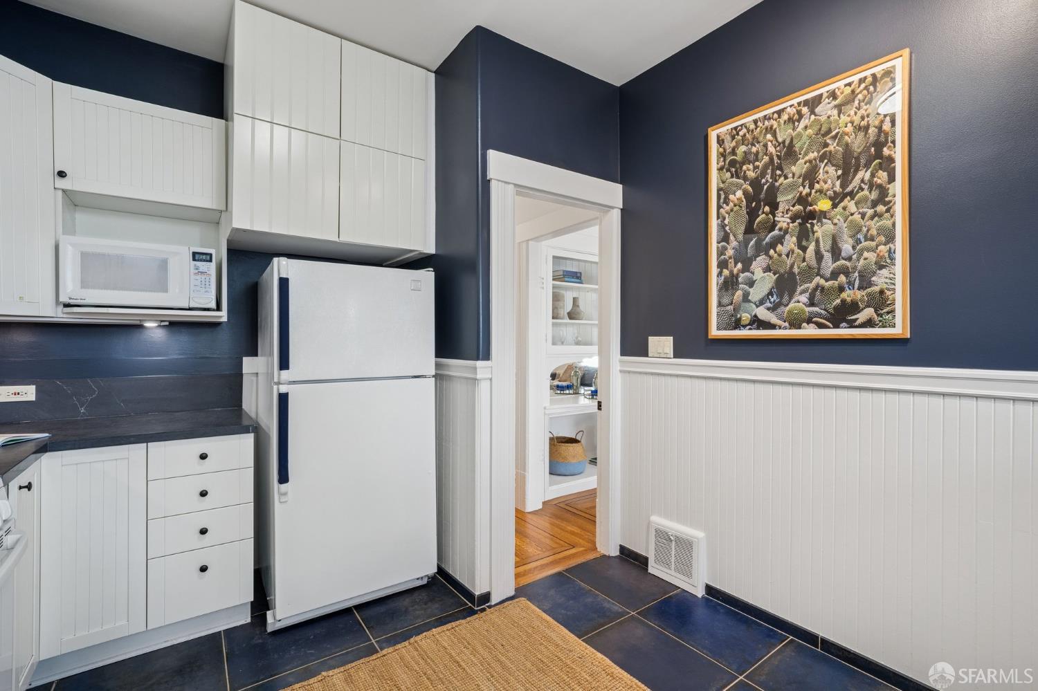 Detail Gallery Image 19 of 66 For 98 Caselli Ave, San Francisco,  CA 94114 - 3 Beds | 1/1 Baths