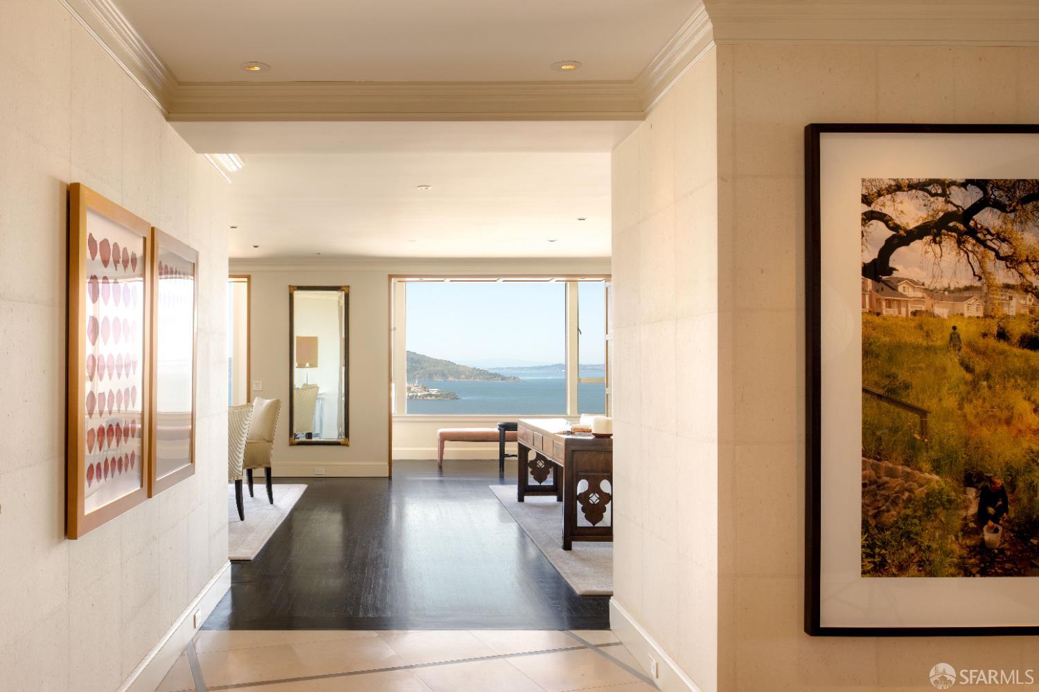 Detail Gallery Image 7 of 30 For 1100 Union St #1000,  San Francisco,  CA 94109 - 4 Beds | 4/2 Baths