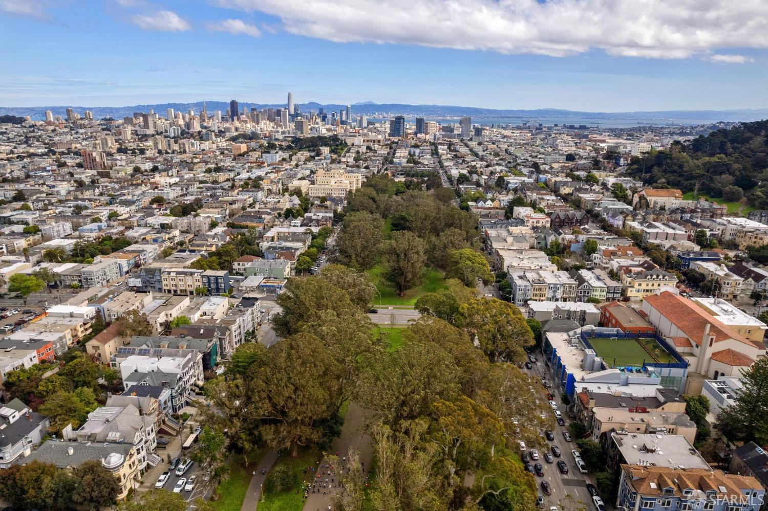 Detail Gallery Image 8 of 19 For 1651 Oak St, San Francisco,  CA 94117 - – Beds | – Baths