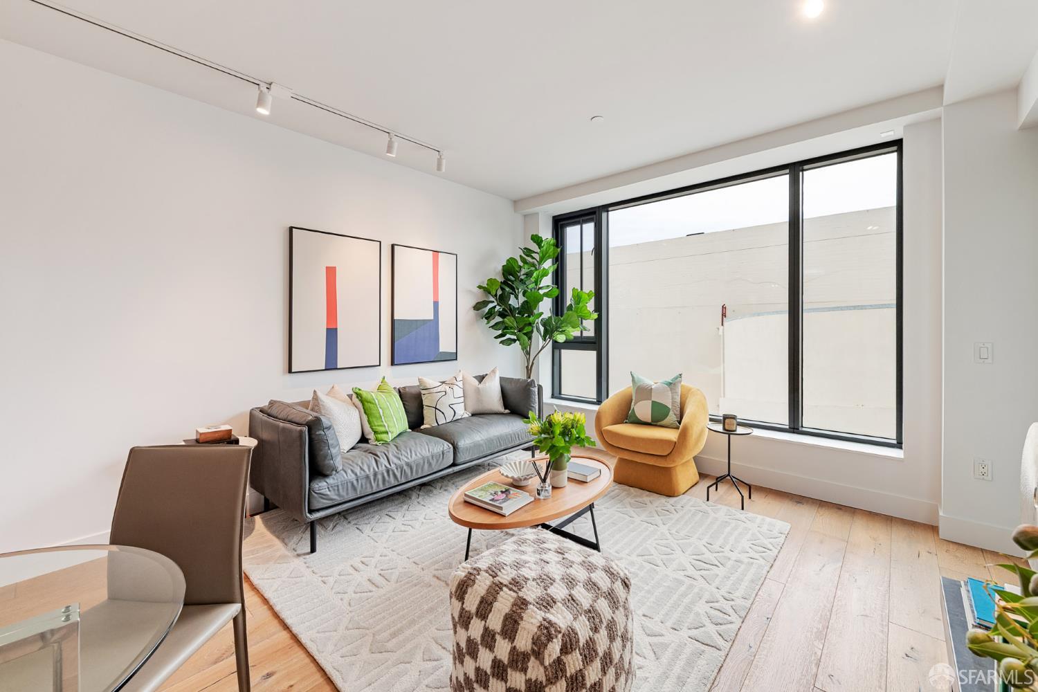 Photo #12: 426104403 Listing: Photo #12