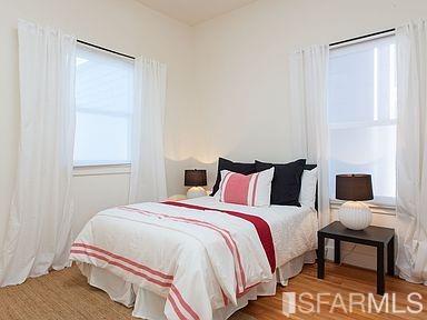 Detail Gallery Image 8 of 32 For 1029 Willow St, Oakland,  CA 94607 - 2 Beds | 1/1 Baths