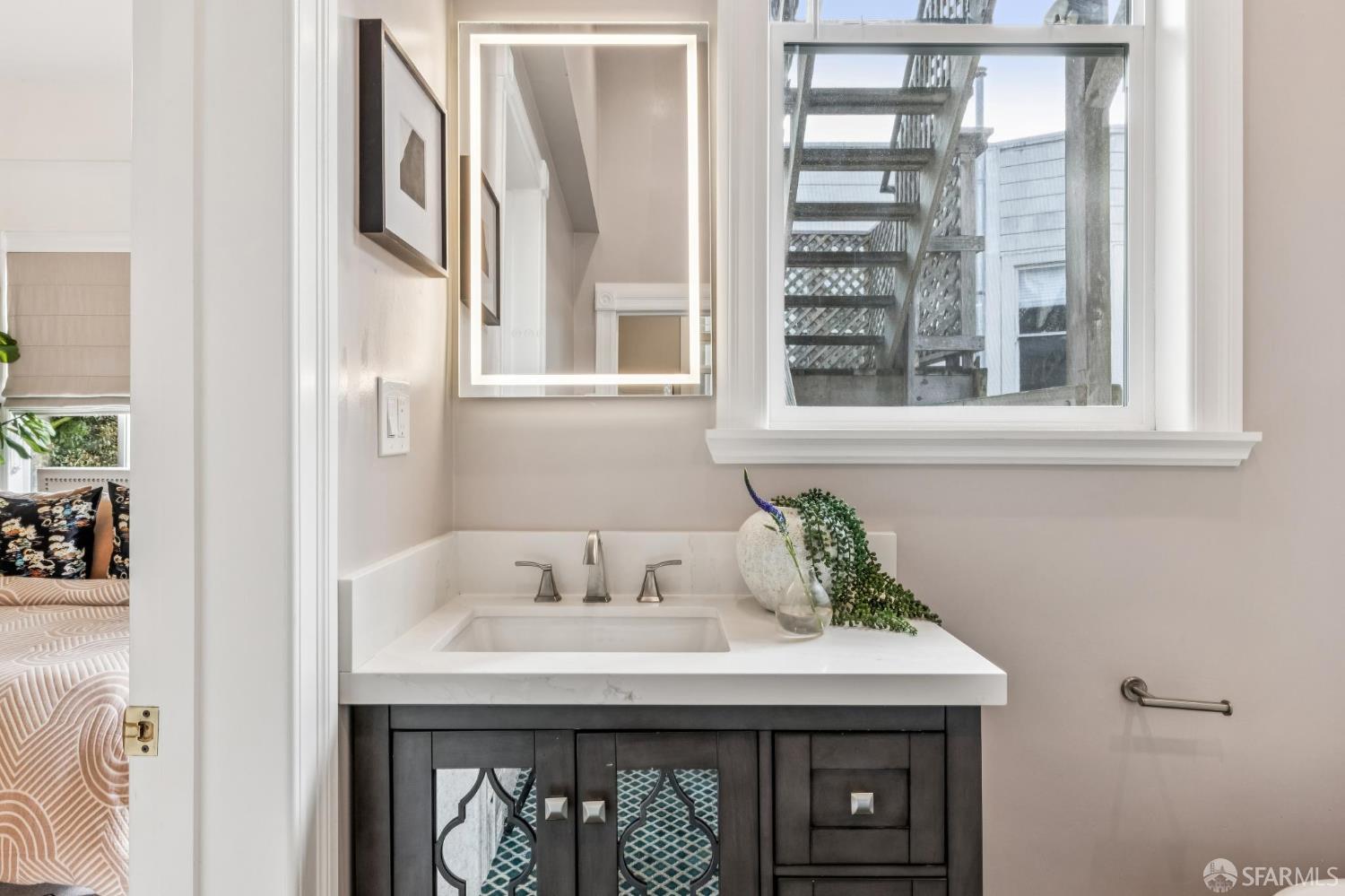 Detail Gallery Image 29 of 42 For 2079 Golden Gate Ave, San Francisco,  CA 94115 - 2 Beds | 2 Baths